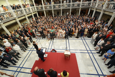 toma_posesion_publico