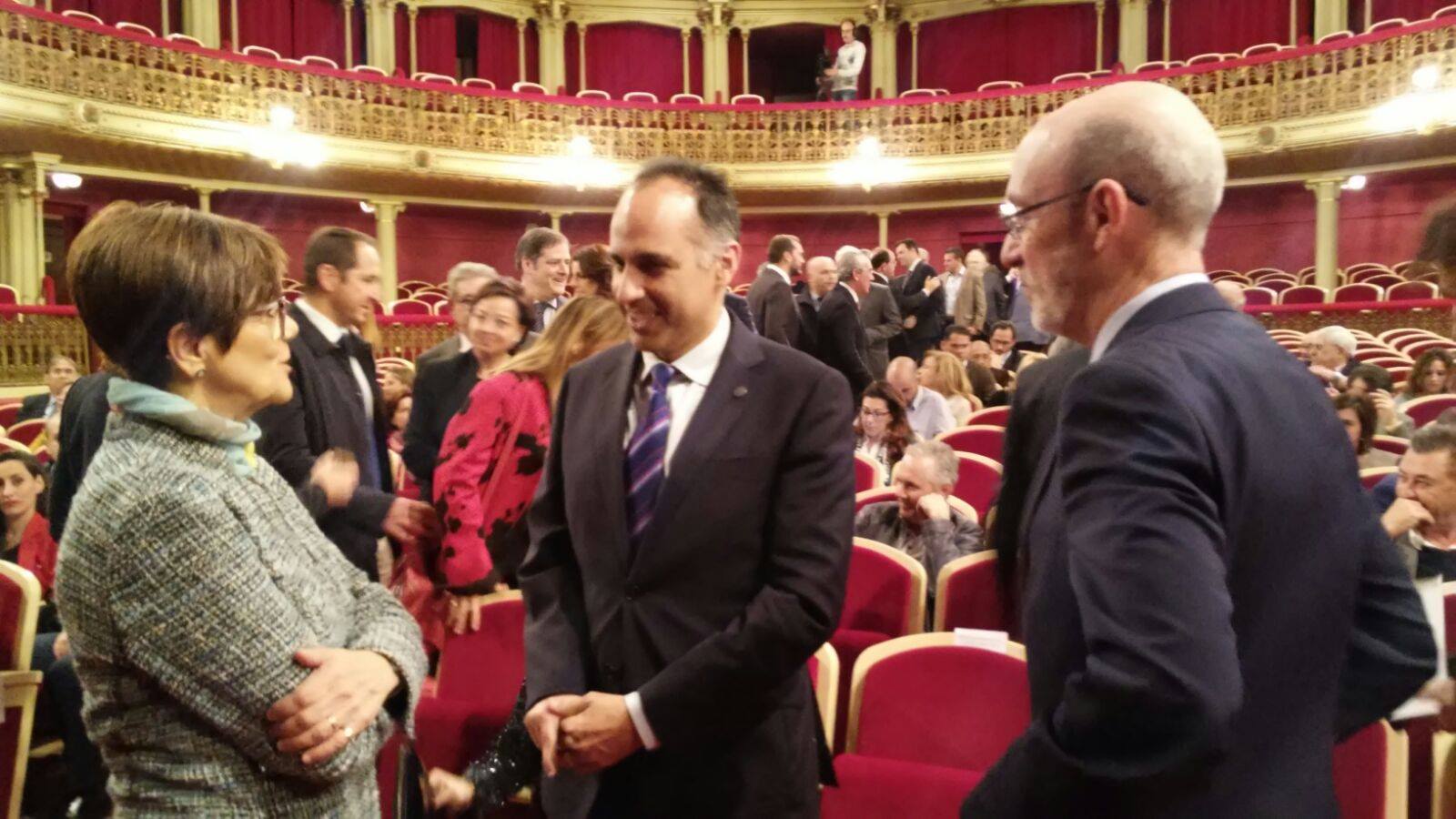 La presidenta de la Asamblea Regional, en el aniversario de Amefmur