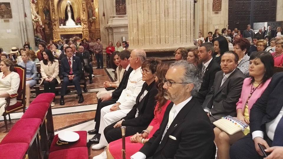 Rosa Peñalver ha asistido a la misa pontifical celebrada en la iglesia parroquial de El Salvador