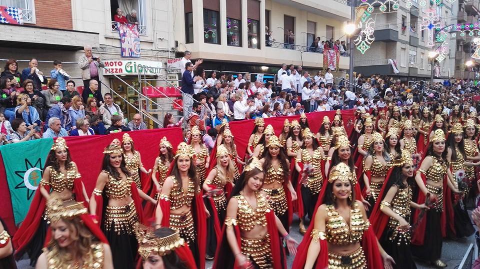 Desfile de Moros y Cristianos