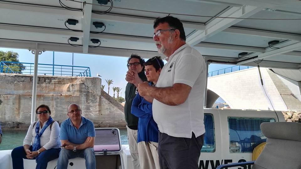 Diputados regionales visitan el Mar Menor para conocer con Anse y WWF la problemática de la zona