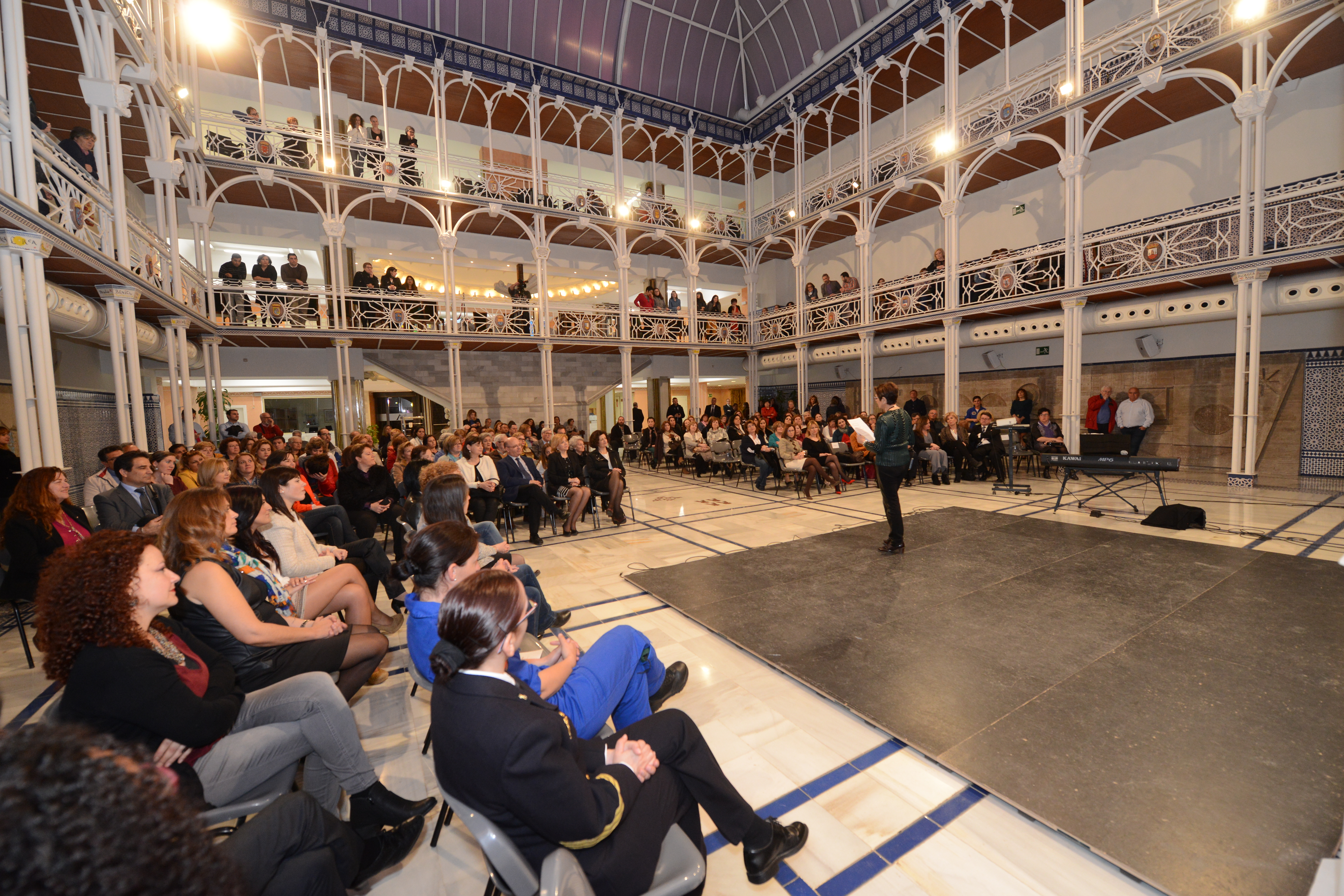 La Asamblea Regional celebra el Día Internacional de la Mujer en el Patio de los Ayuntamientos
