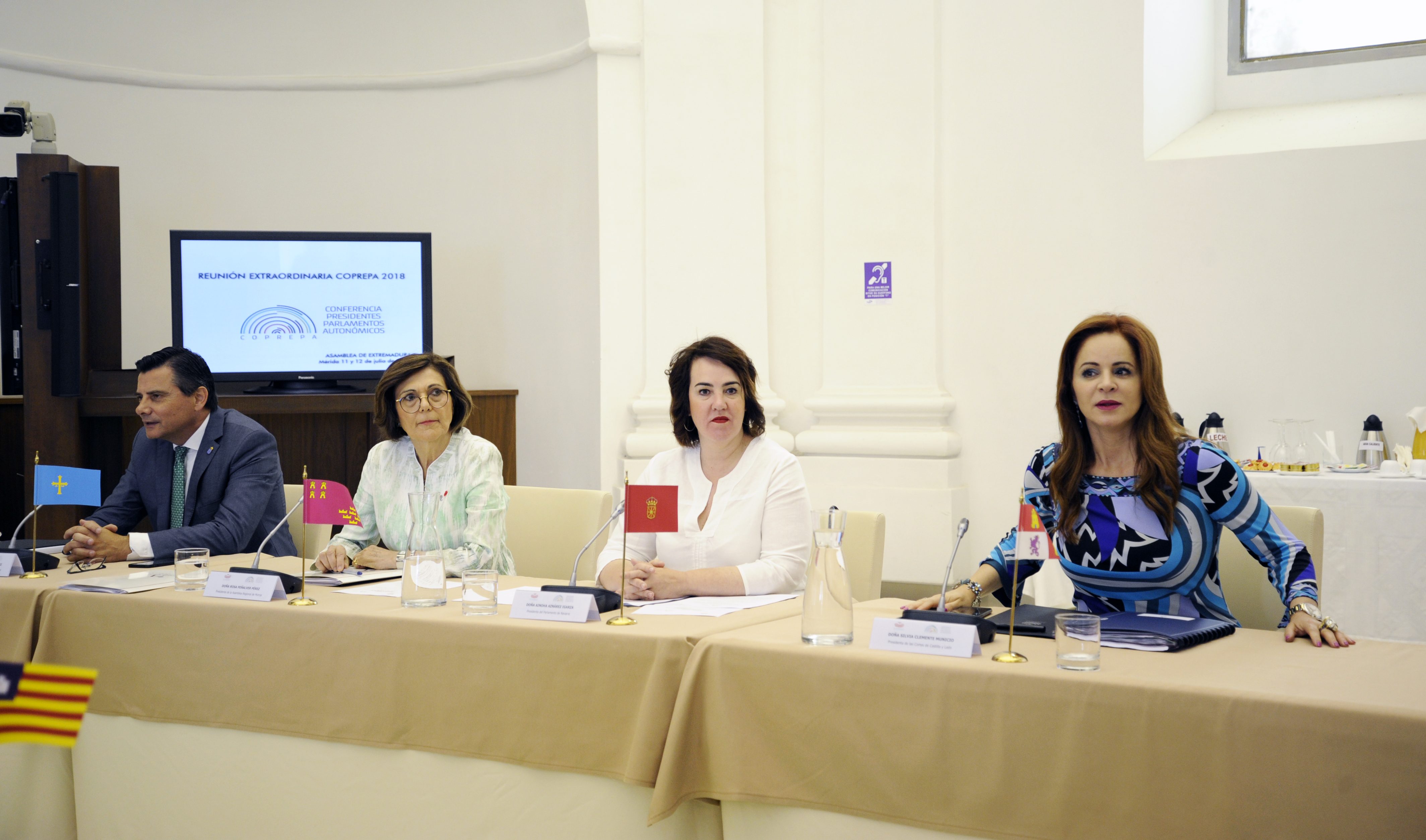 Reunión extraordinaria de la Conferencia de Presidentes y Presidentas de Parlamentos Autonómicos en la Asamblea de Extremadura