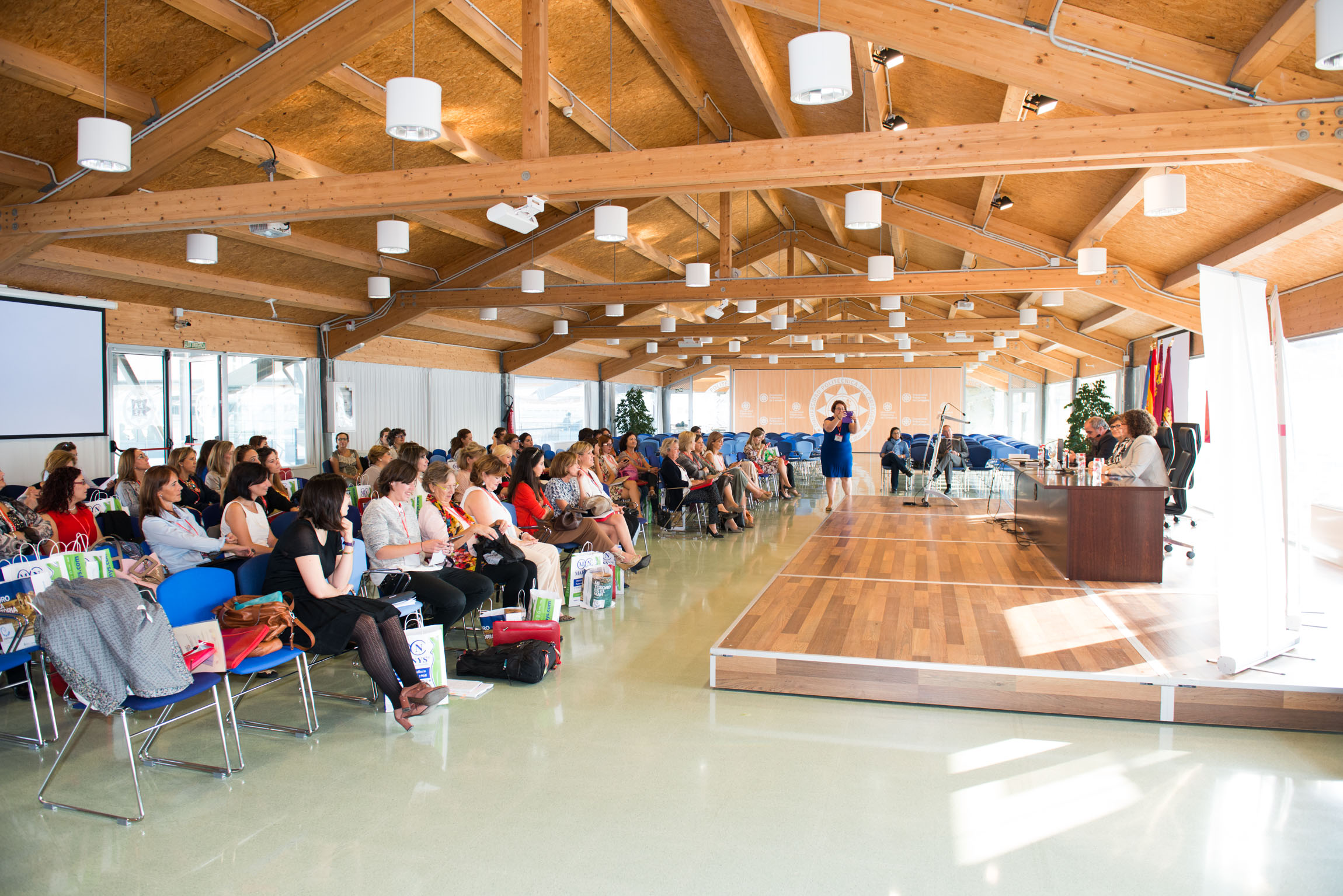 Imagen del acto inaugural del Congreso Estatal de Mujeres Abogadas.