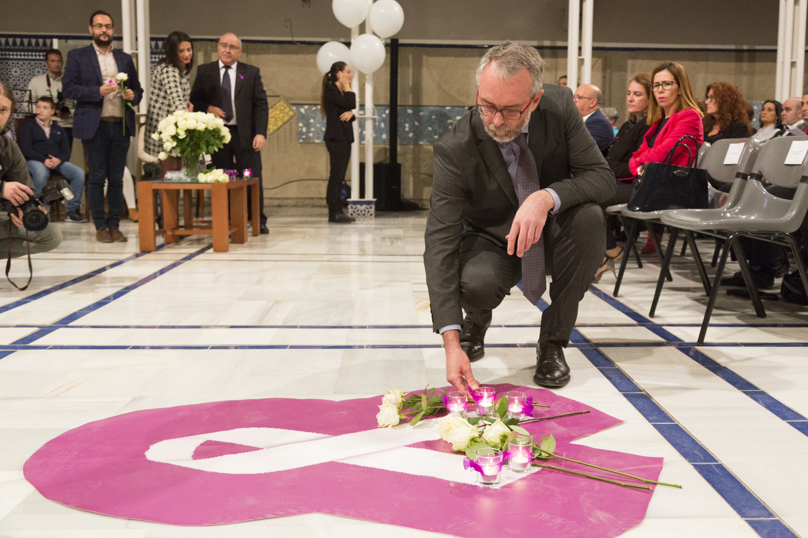 Acto homenaje a las víctimas de violencia de género