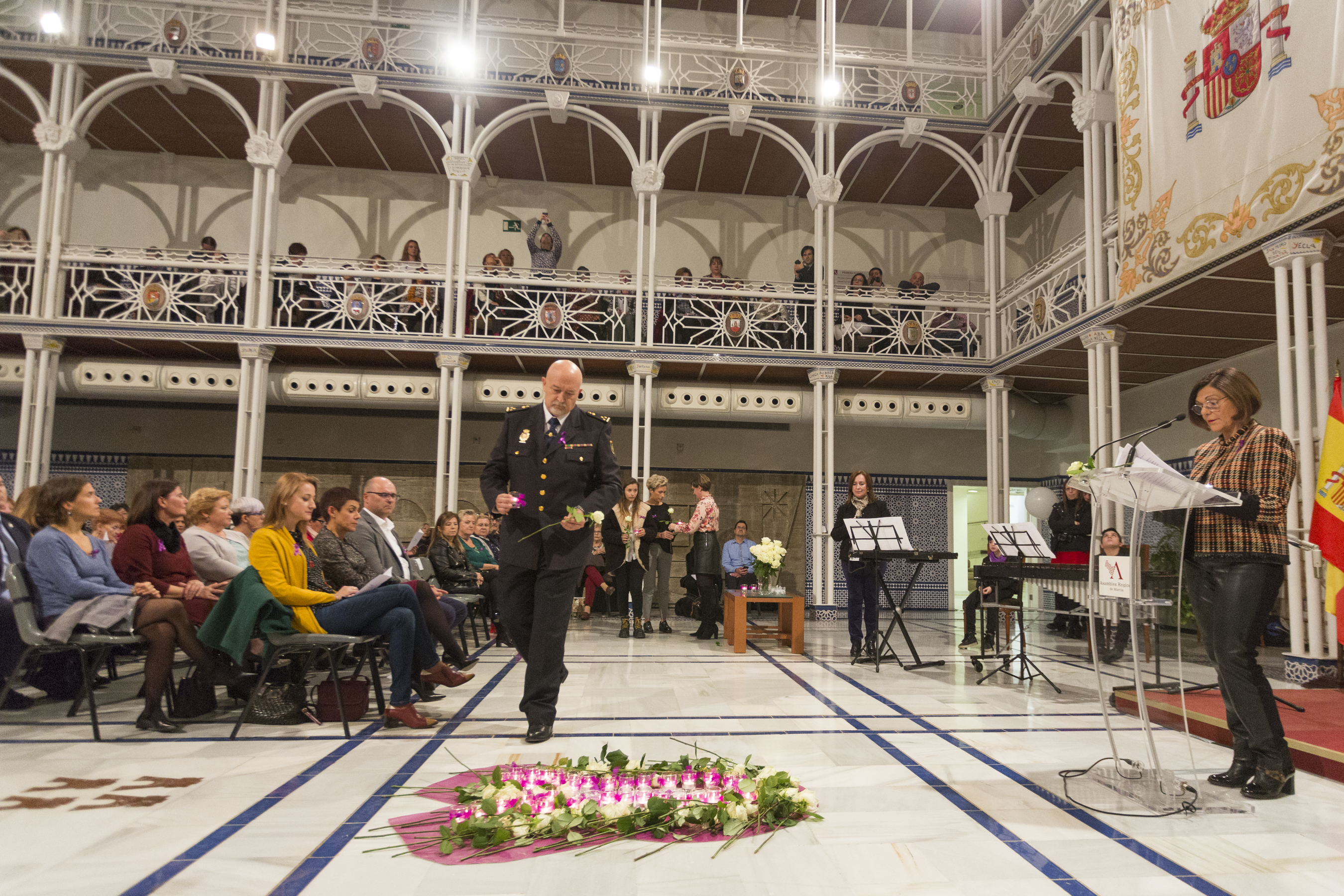 Acto homenaje a las víctimas de violencia de género