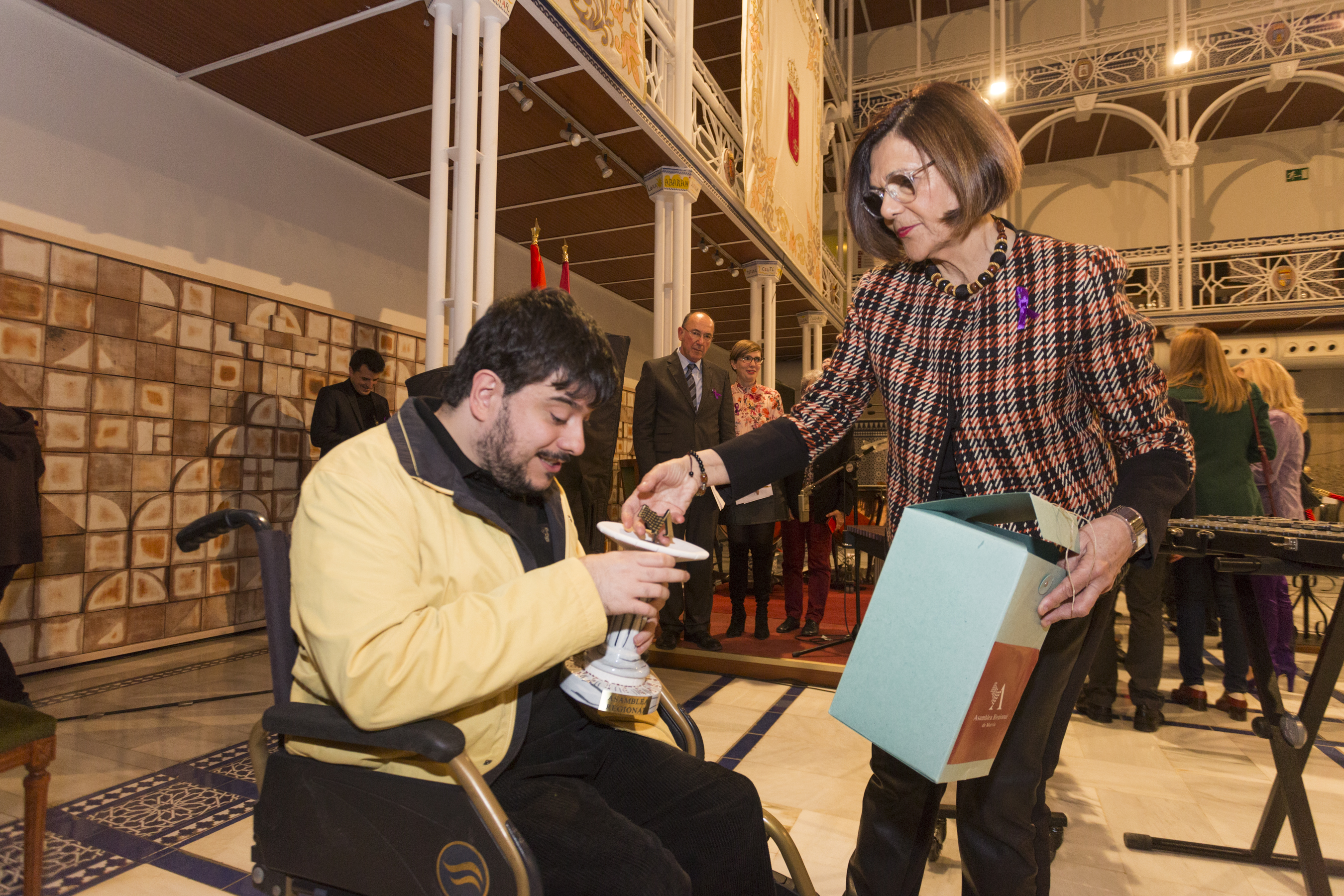 Acto homenaje a las víctimas de violencia de género