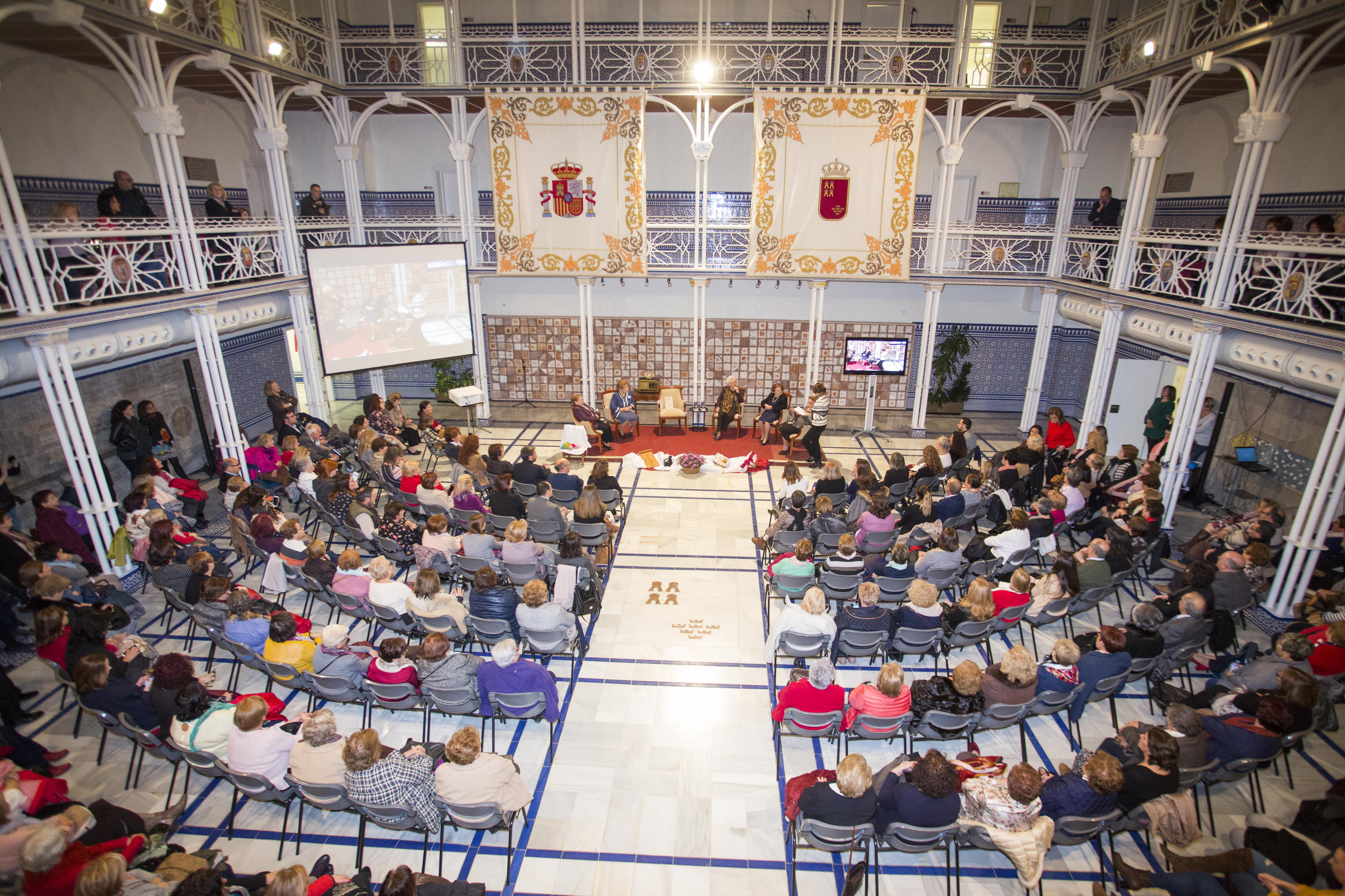 'Mujeres de profesión s.l.', acto conmemorativo del Día Internacional de la Mujer