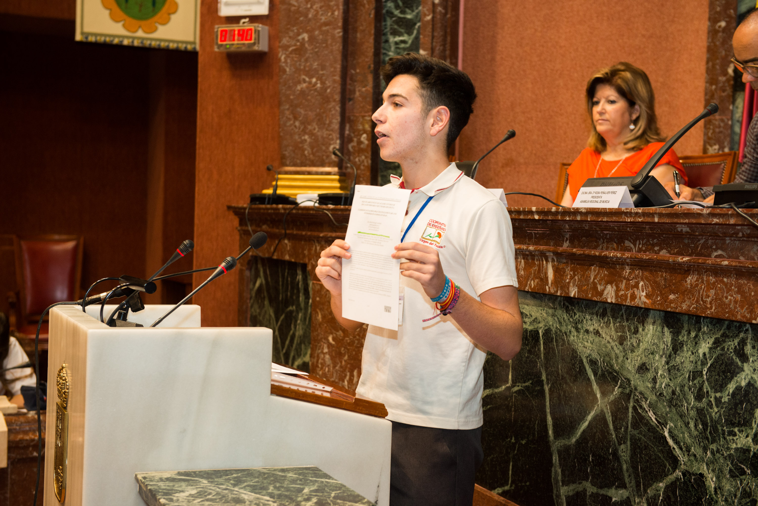 Debate escolar entre los colegios Miralmonte y Virgen del Pasico