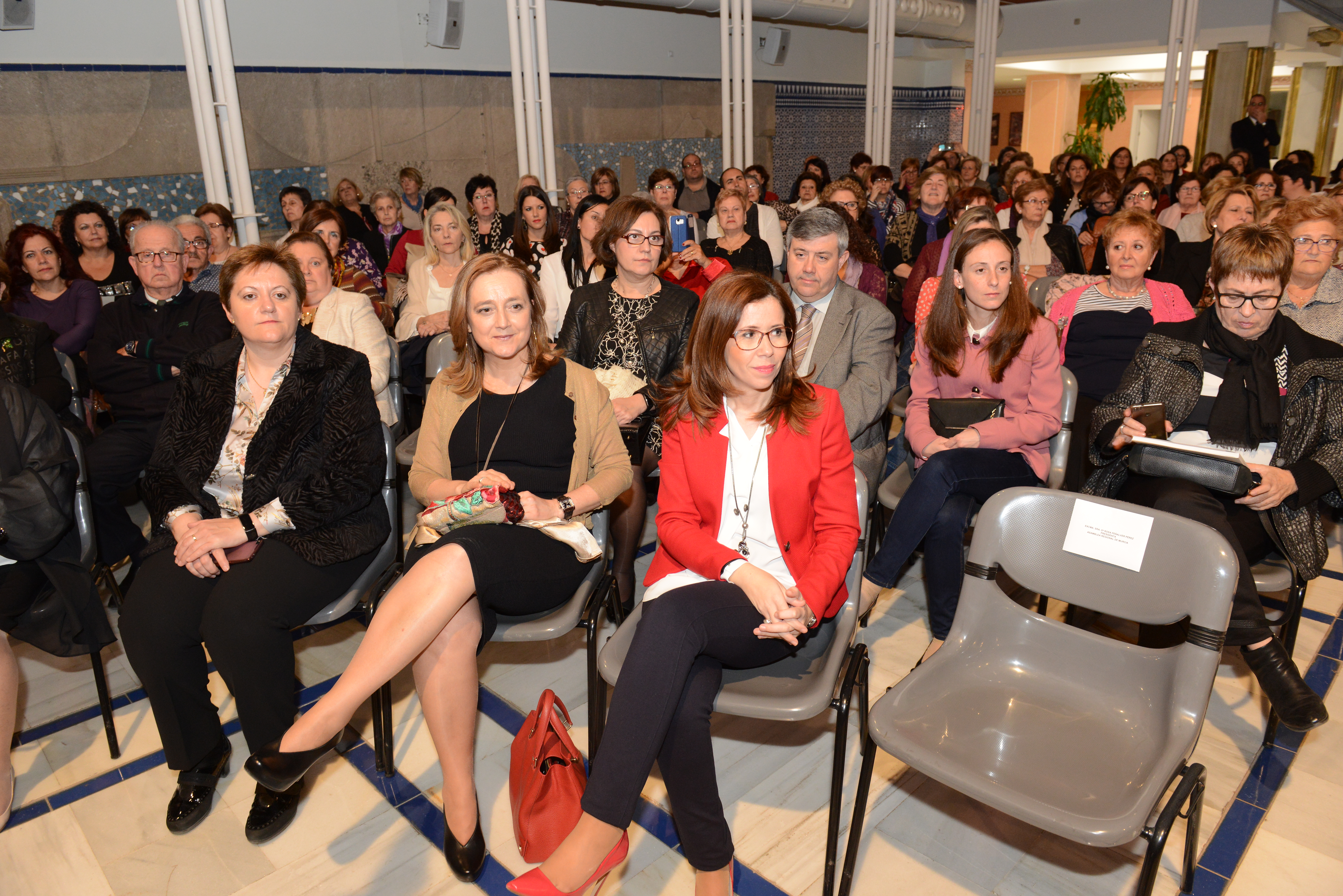 La Asamblea Regional ha celebrado con Martirio el Día Internacional de la Mujer
