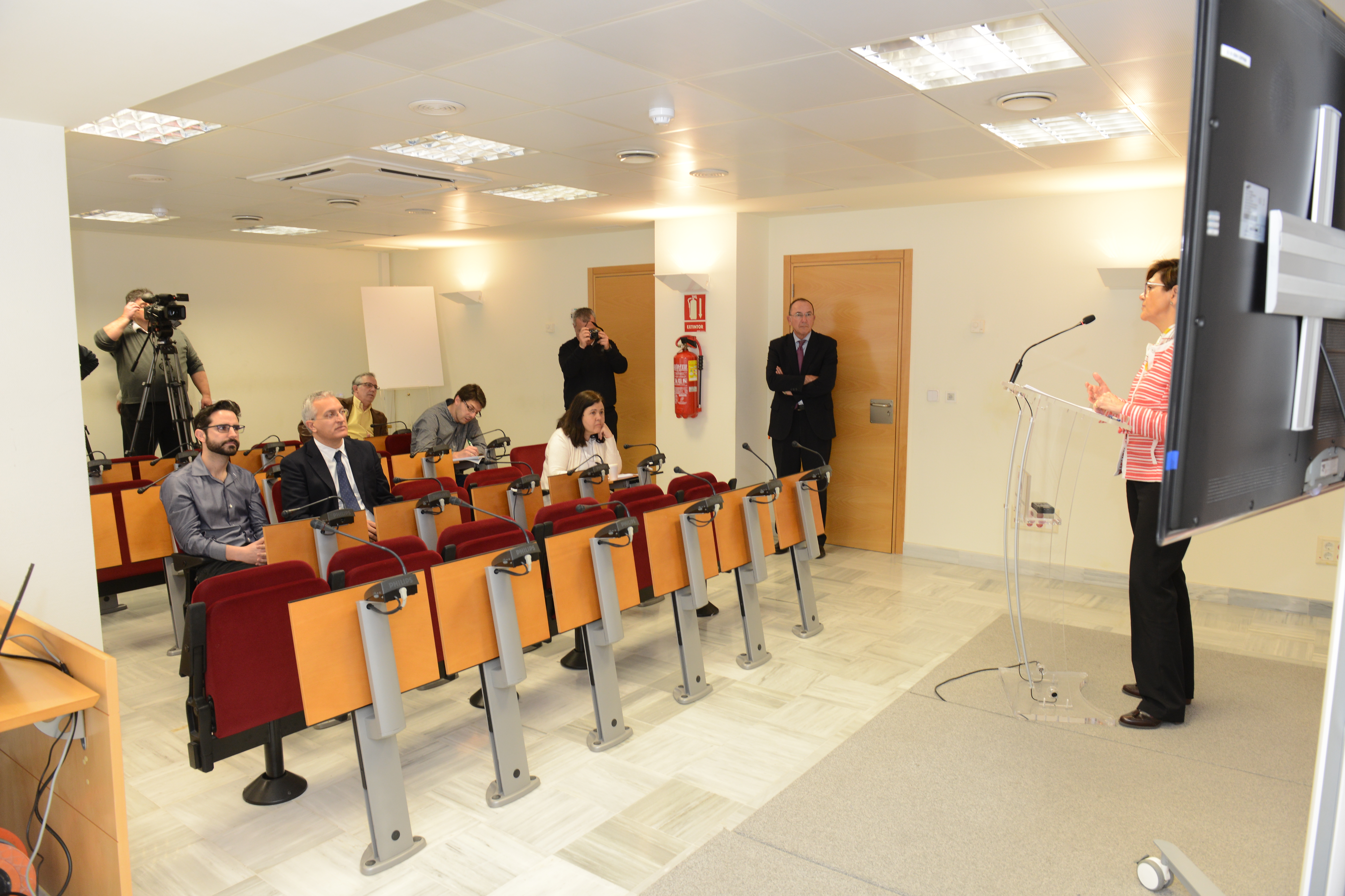 La presidenta de la Asamblea Regional, Rosa Peñalver, en la presentación