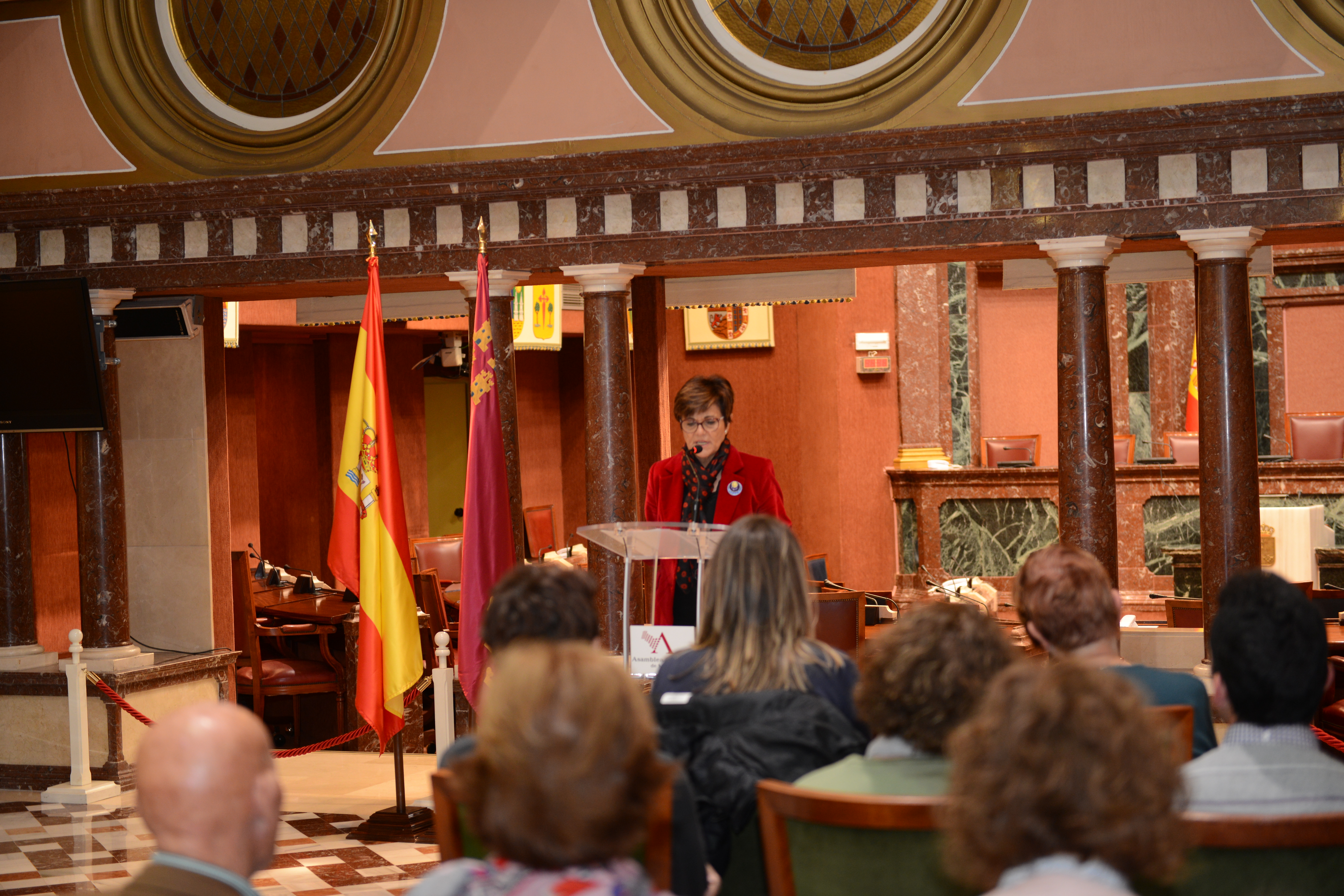 La Asamblea Regional de Murcia recibe a la EOI de Cartagena en inglés y francés