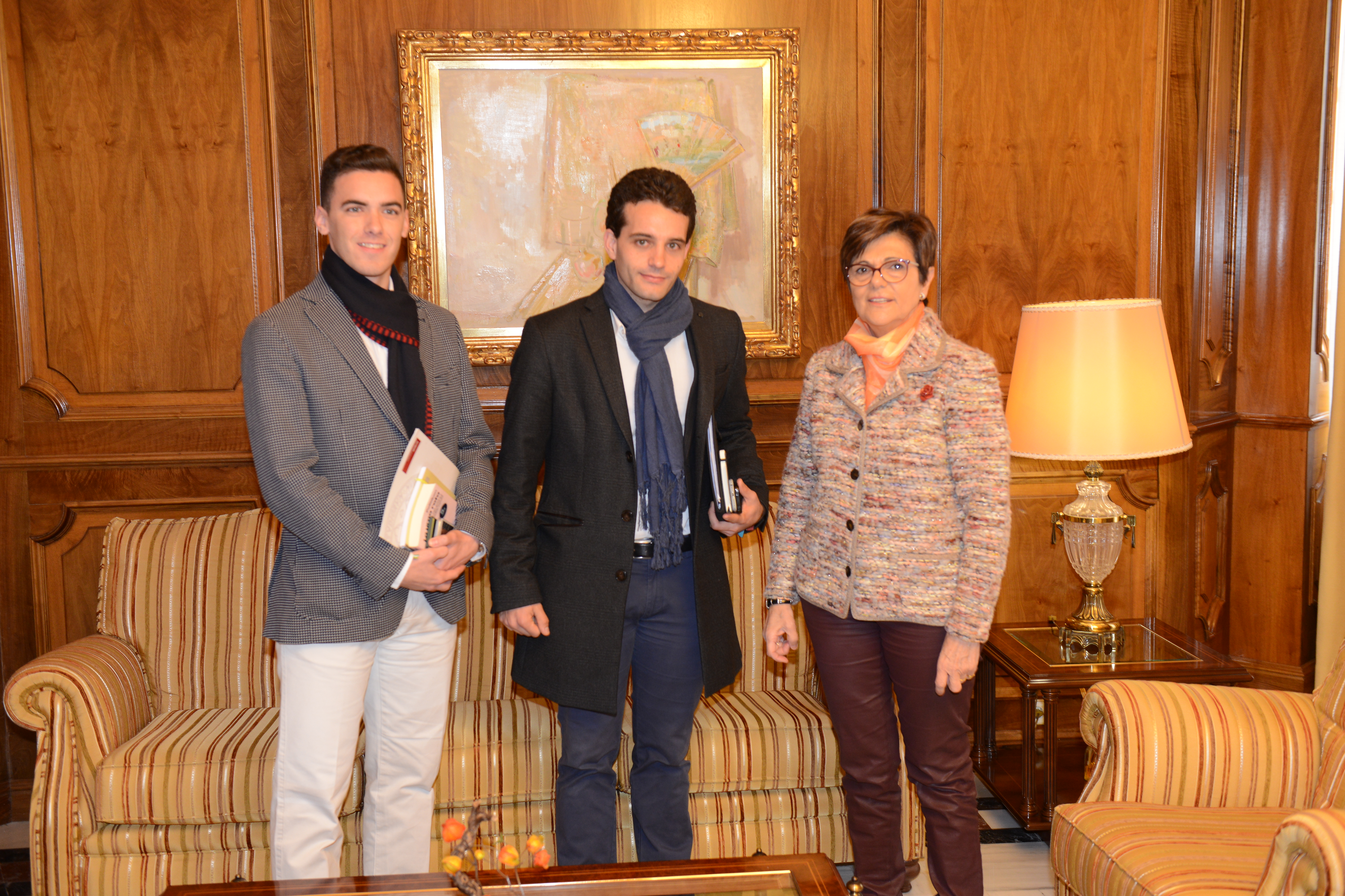 La presidenta de la Asamblea Regional ha recibido al Consejo de Estudiantes de la UMU