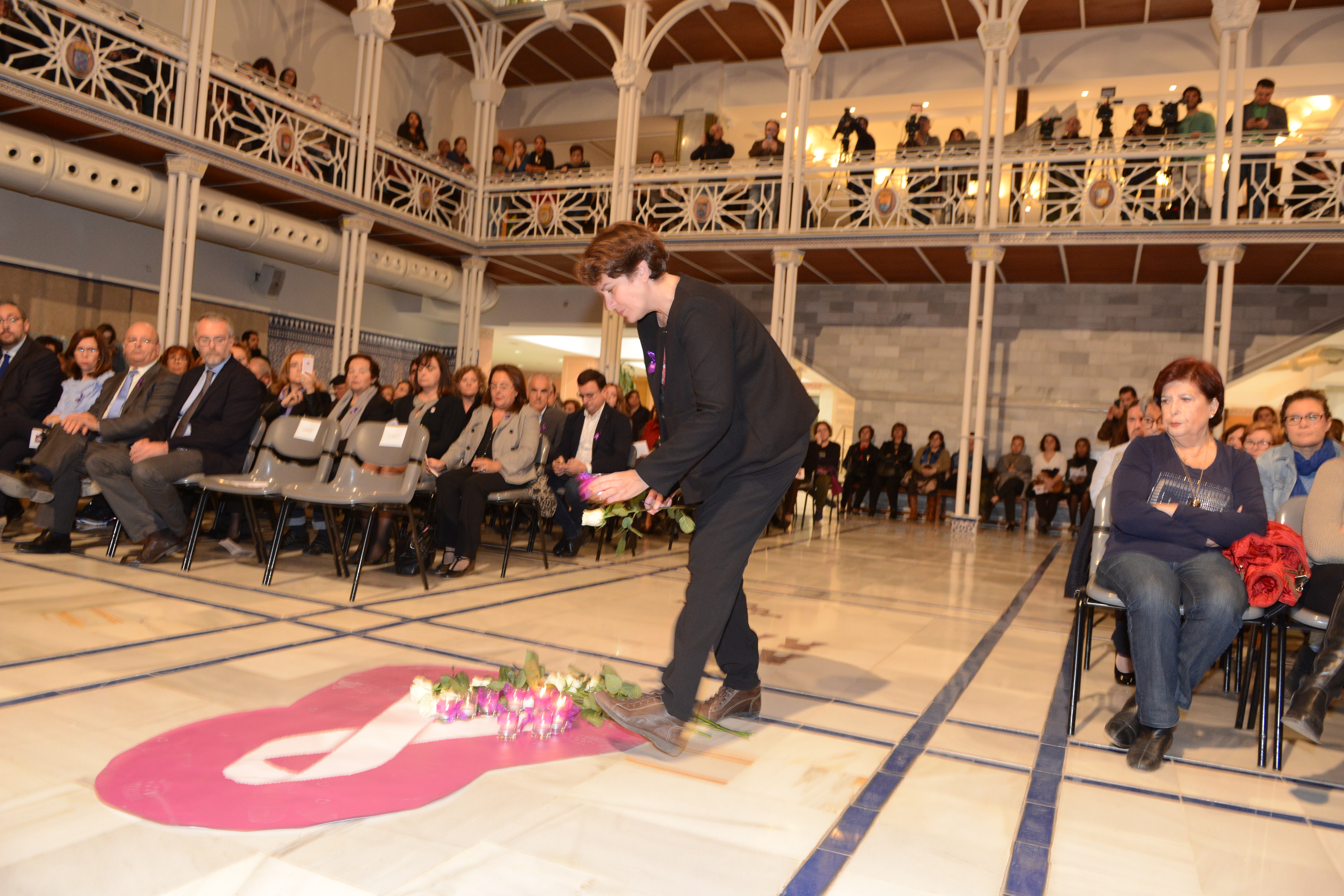 Acto homenaje a las víctimas de violencia de género