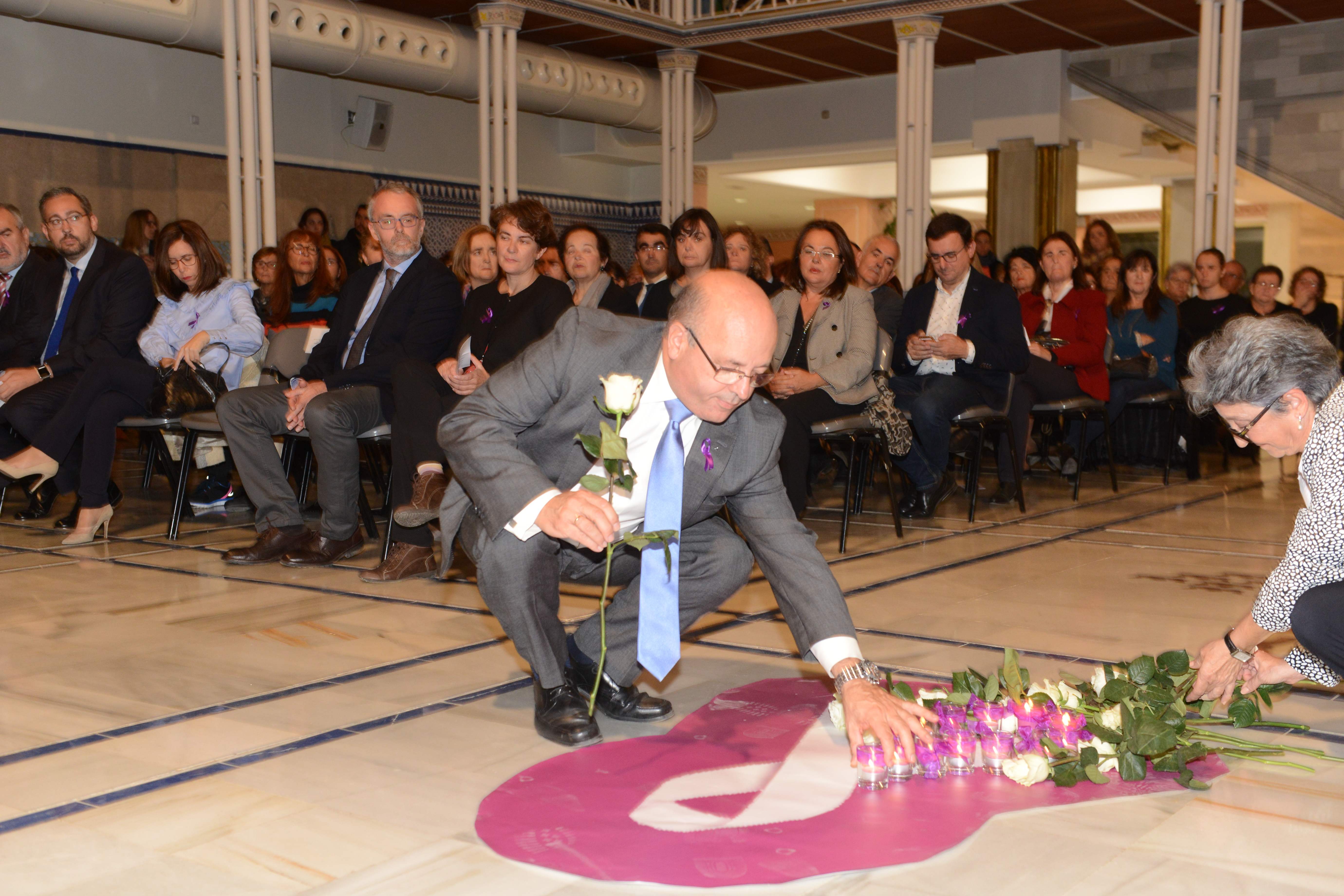 Acto homenaje a las víctimas de violencia de género
