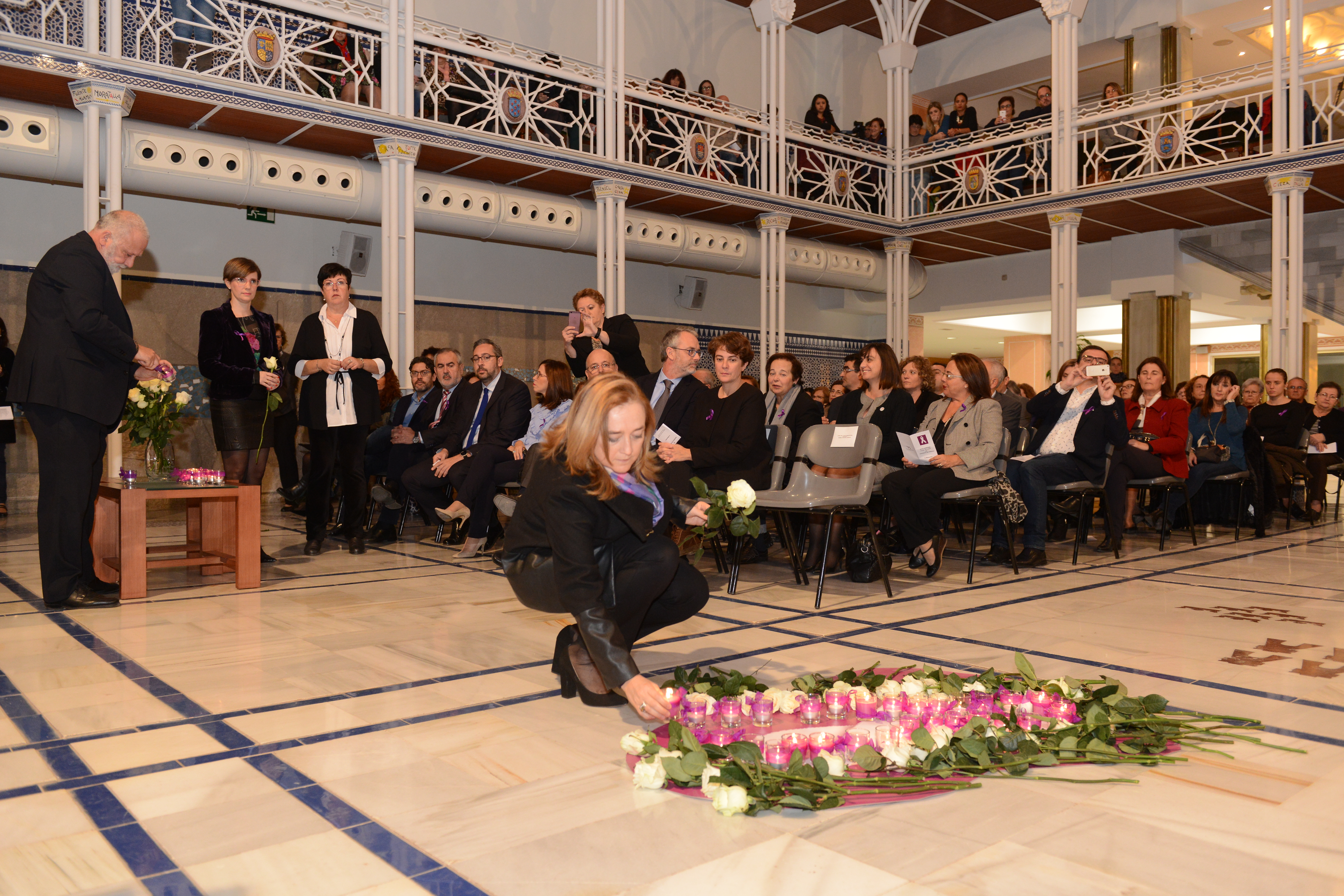Acto homenaje a las víctimas de violencia de género