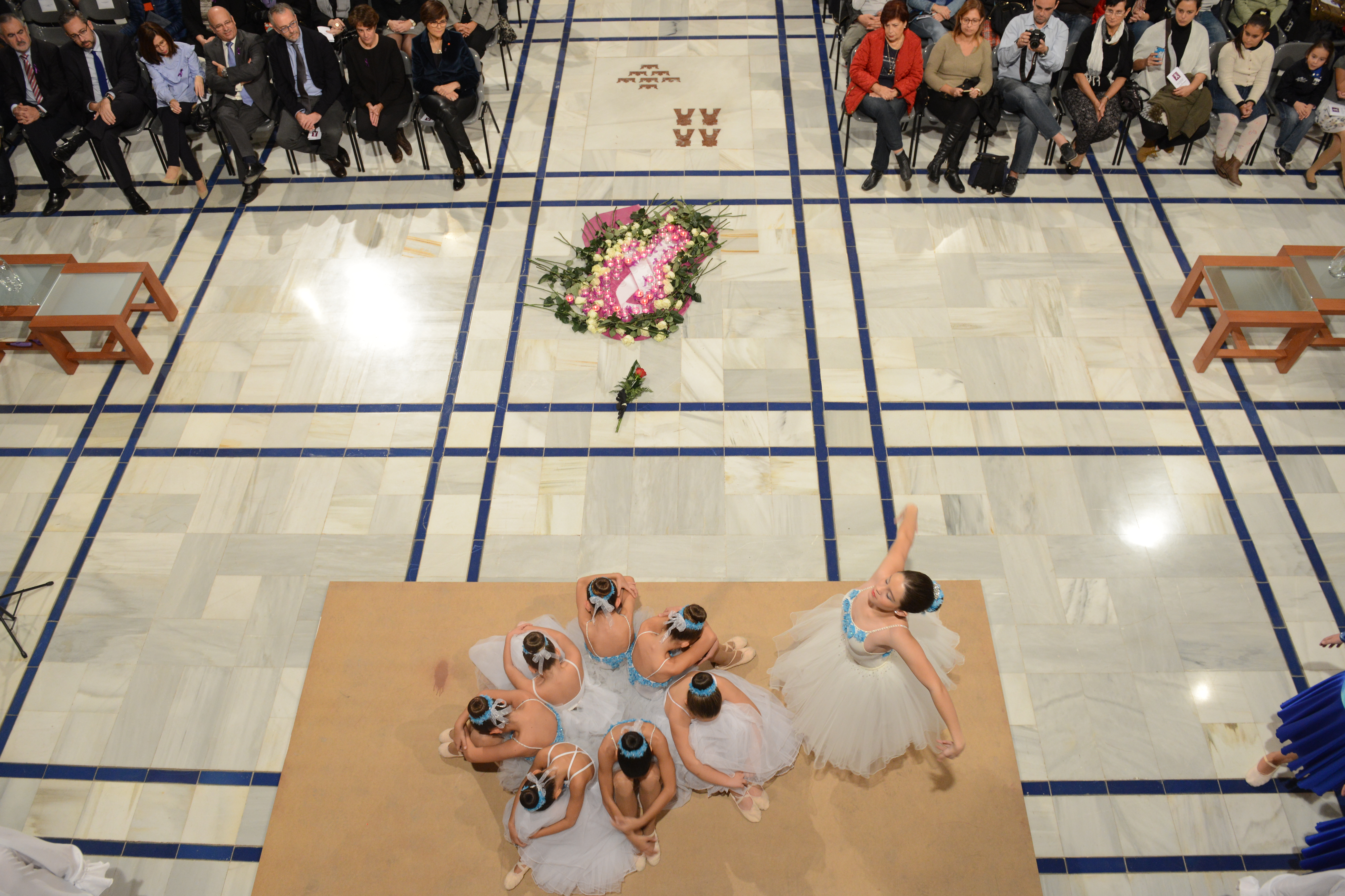 Acto homenaje a las víctimas de violencia de género