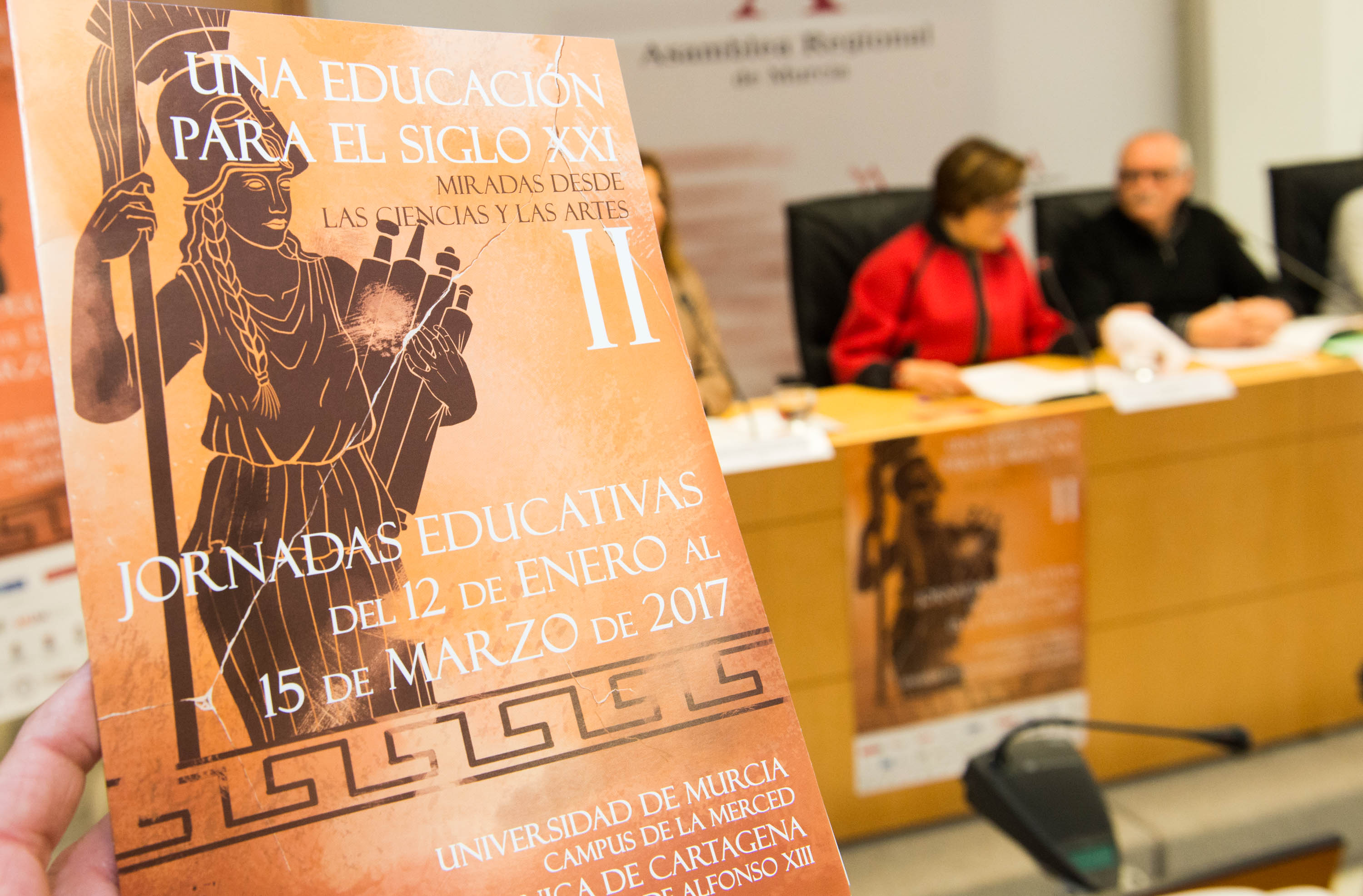 Presentación jornadas "Una educación para el siglo XXI. Miradas desde las Ciencias y las Artes"