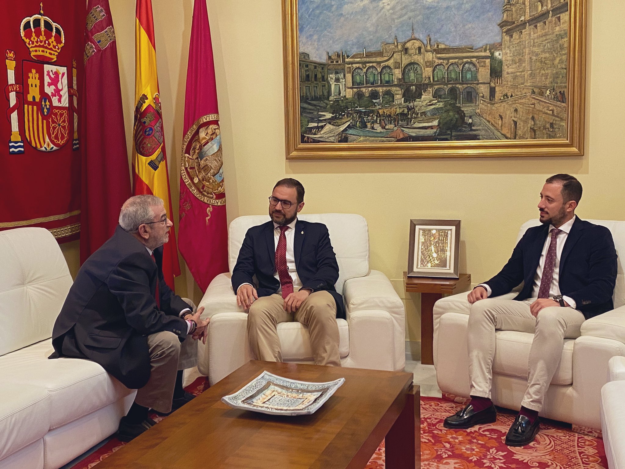 Reunión que tuvo lugar el pasado 5 de marzo en el Ayuntamiento de Lorca en la que participaron Alberto Castillo, el alcalde de Lorca, Diego José Mateos y el vicealcalde, Francisco Morales