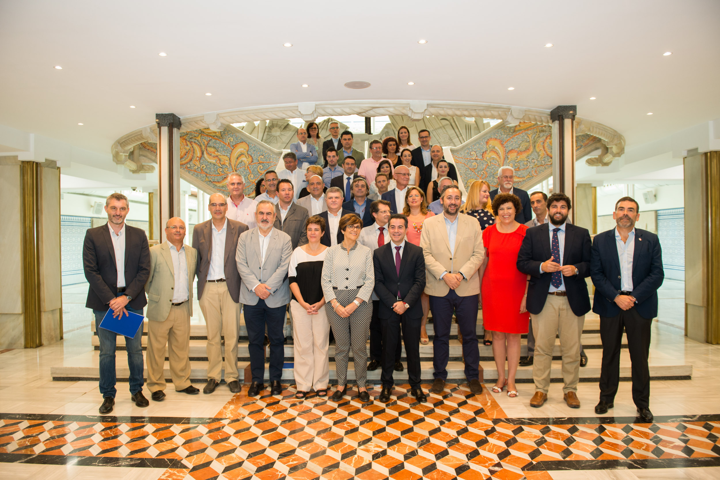 Foto de familia de la Asamblea General Ordinaria de la Federación de Municipios de la Región de Murcia