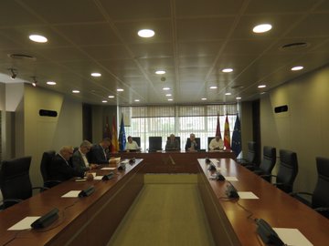 Presentación del Barómetro de primavera 2023 en la Asamblea Regional