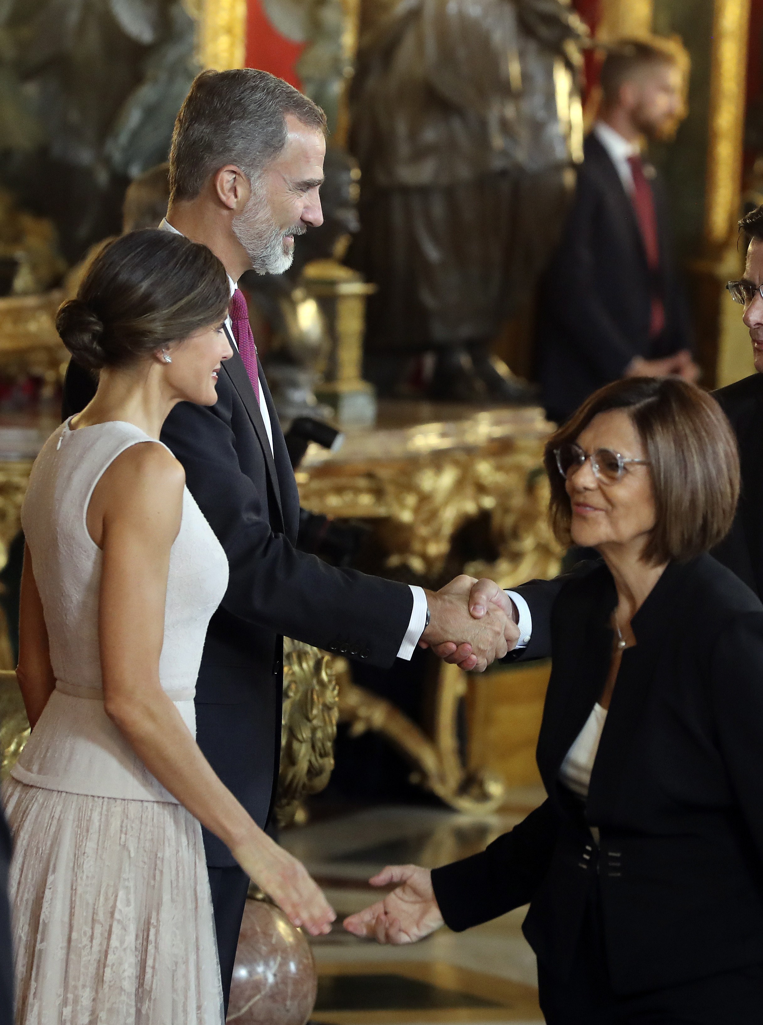 La presidenta de la Asamblea Regional, en la tradicional recpción de los Reyes de España