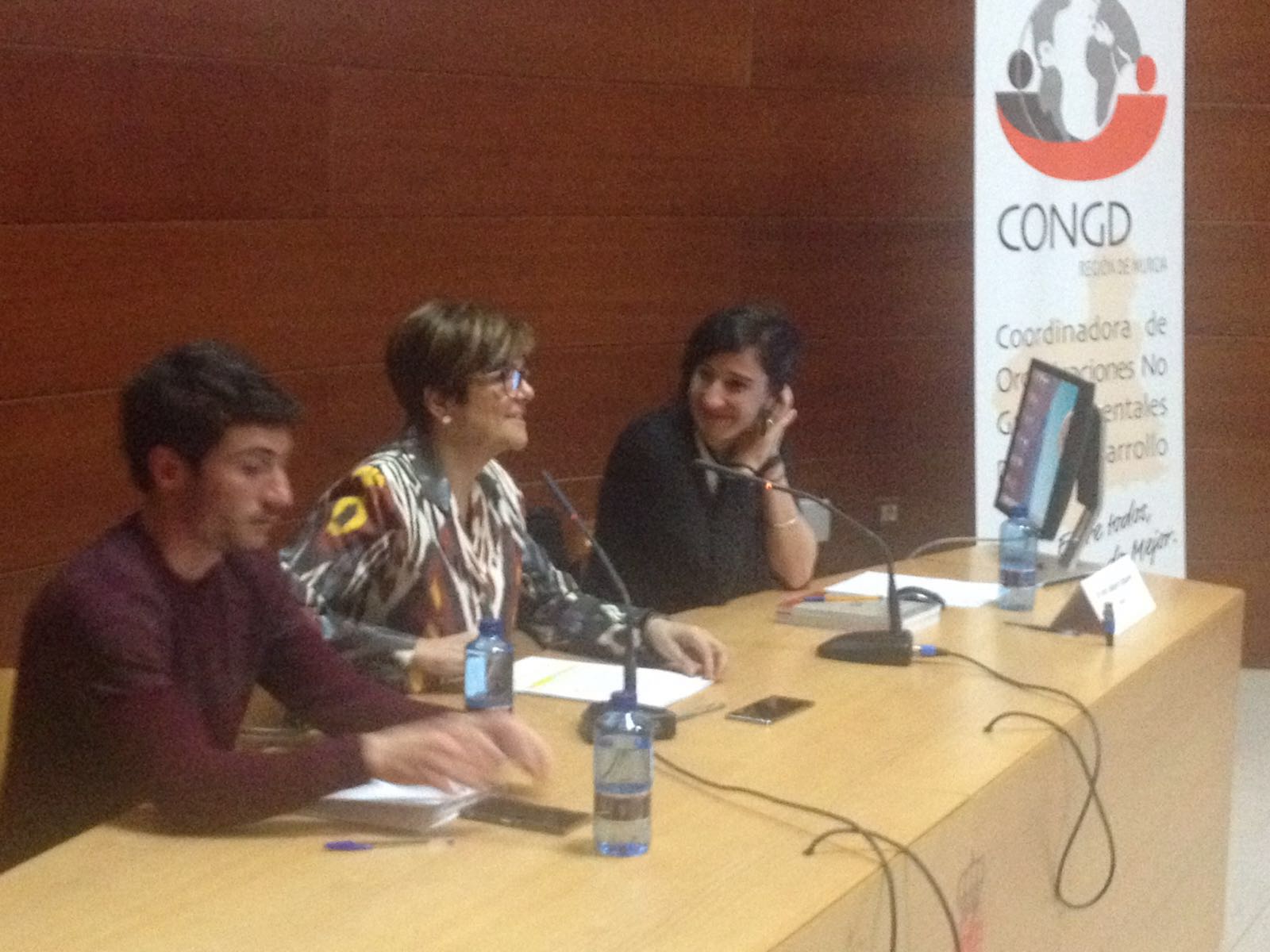 La presidenta de la Asamblea ha clausurado las primeras Jornadas de Cooperación Descentralizada de la Región de Murcia