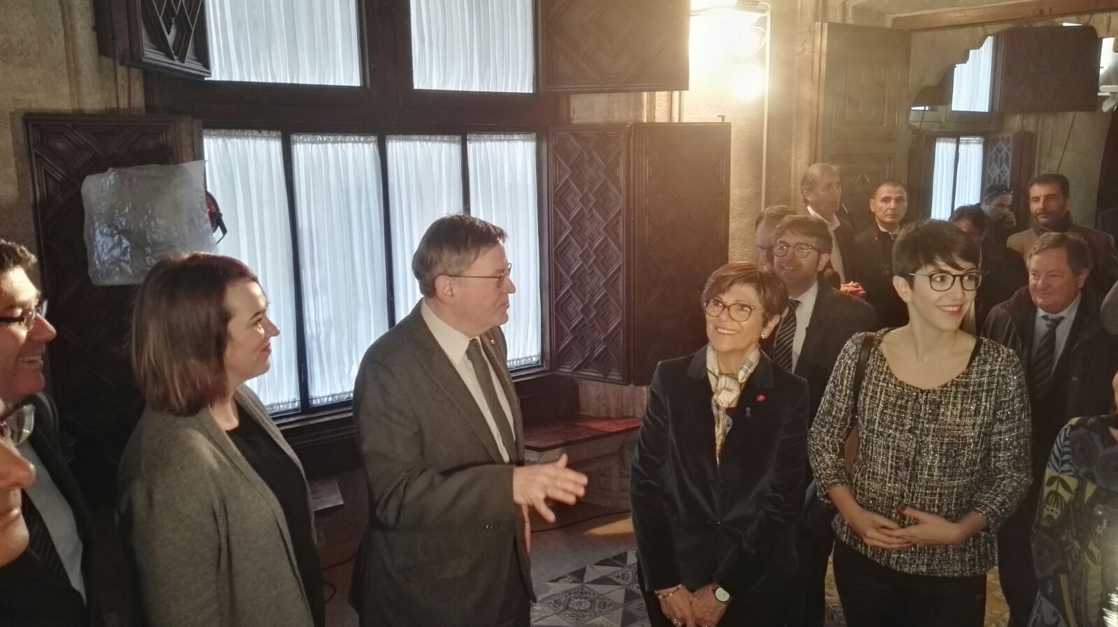 El presidente de la Generalitat, Ximo Puig, ha recibido a la COPREPA en el Palau que alberga esta Institución