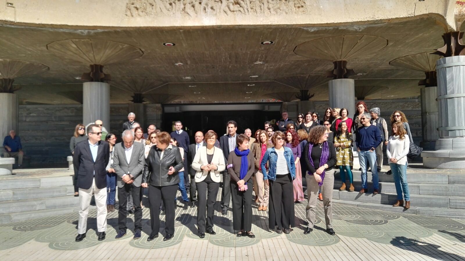 La Asamblea Regional se ha sumado al Paro Internacional de las Mujeres