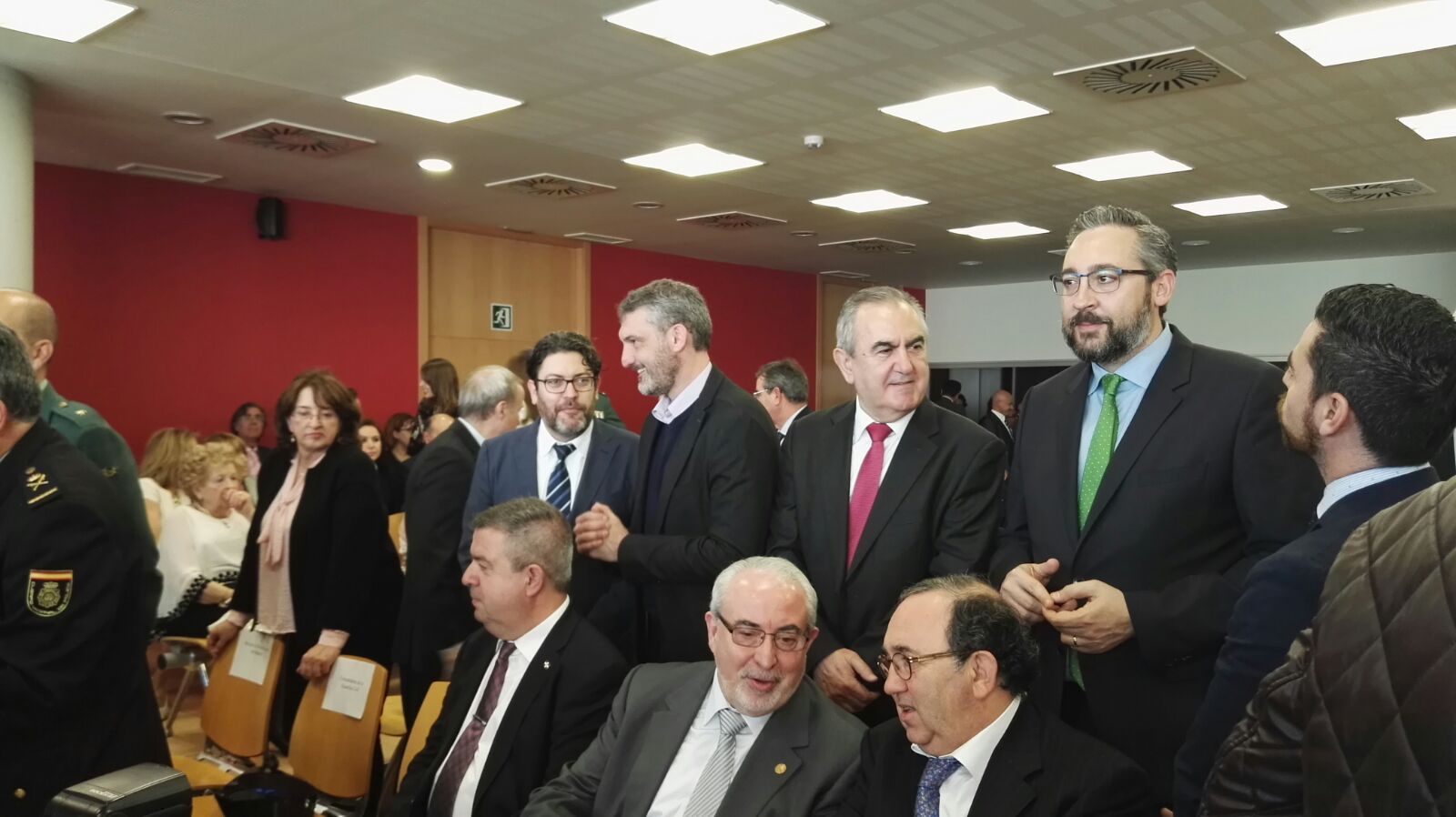 Los portavoces de los cuatro Grupos Parlamentarios, en la toma de posesión del nuevo fiscal superior Díaz Manzanera