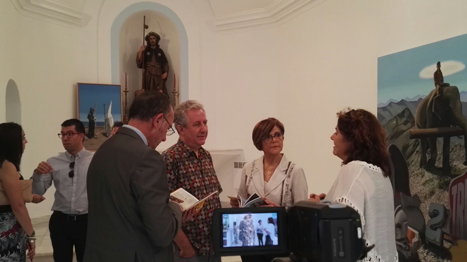 Visita a la exposición ‘Pictionary Island’ de Ángel Mateo Charris, en la Ermita de San Roque