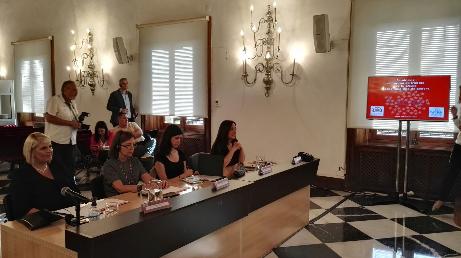 La presidenta de la Asamblea, Rosa Peñalver, asiste al seminario sobre Igualdad de Género de la Calre