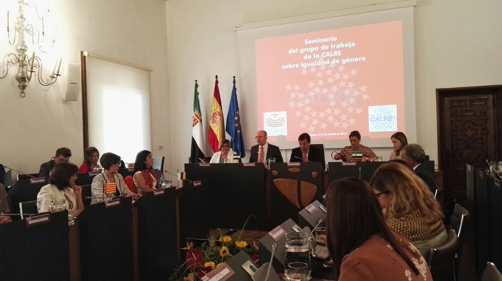 La presidenta de la Asamblea, Rosa Peñalver, asiste al seminario sobre Igualdad de Género de la Calre