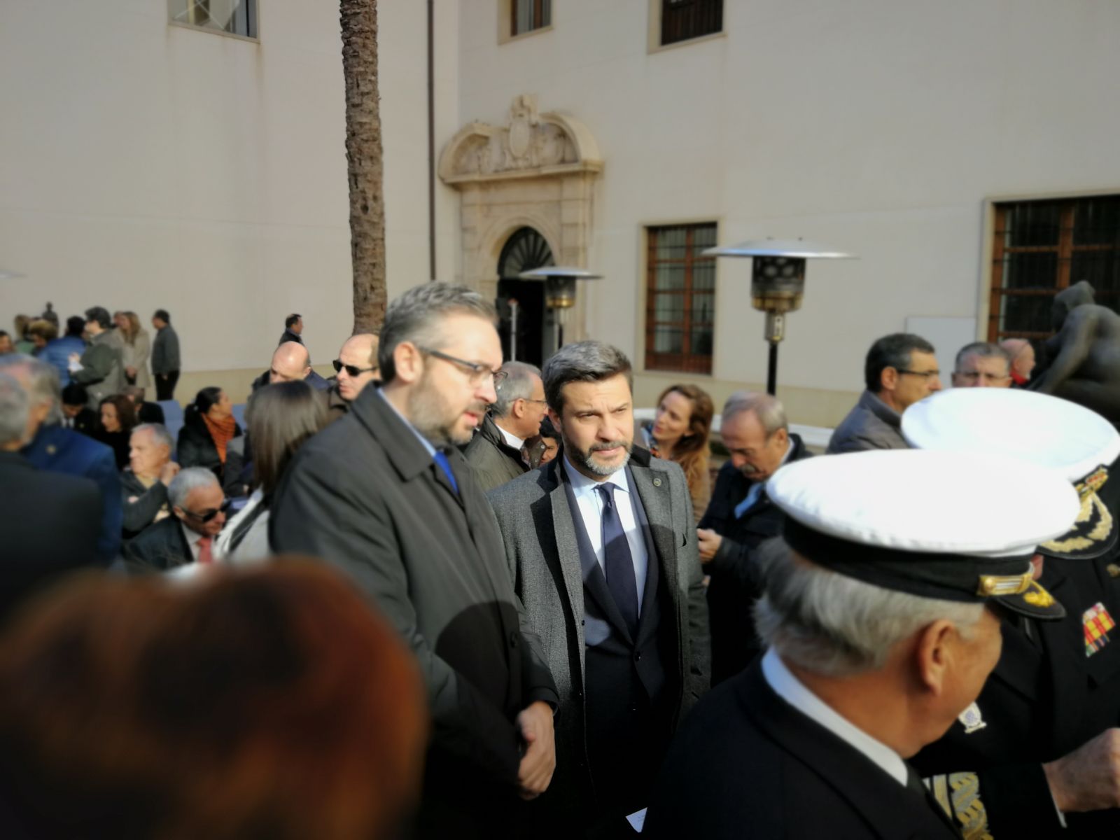 Los portavoces del Grupo Parlamentario Popular y Socialista, Víctor Manuel Martínez Muñoz y Joaquín López Pagán, respectivamente