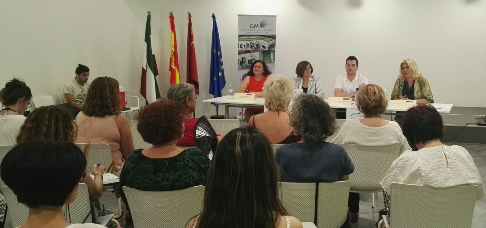 La presidenta de la Asamblea Regional, Rosa Peñalver, inaugura el VI Encuentro Feminista de la Universidad de Murcia, ‘Devora tu machismo’