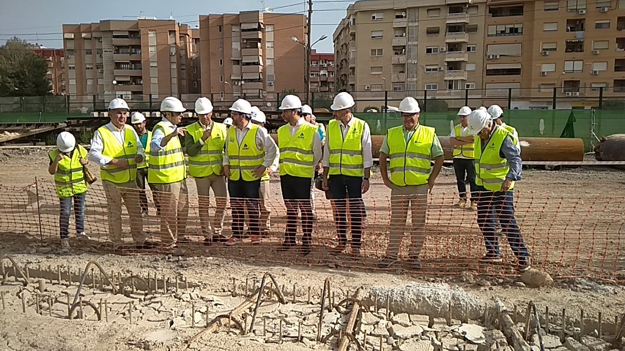 La Comisión Especial de Seguimiento de la entrada del AVE a la Región de Murcia visita las obras