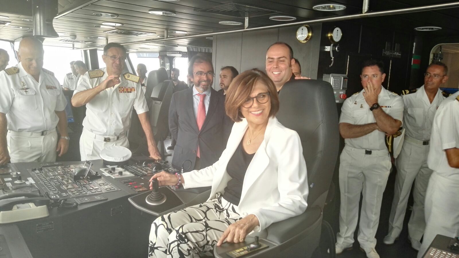 La presidenta de la Asamblea Regional, Rosa Peñalver, ha participado en el recibimiento al Buque de Acción Marítima, BAM, ‘Audaz’