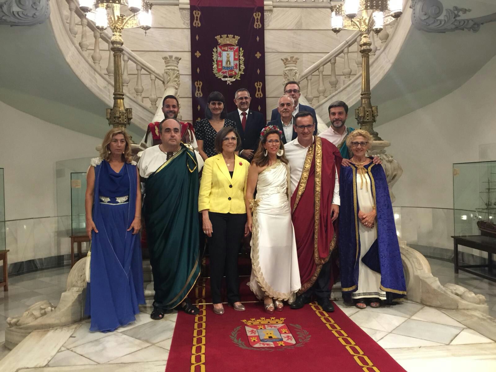 La presidenta de la Asamblea Regional, Rosa Peñalver, asiste al pregón de Carthagineses y Romanos