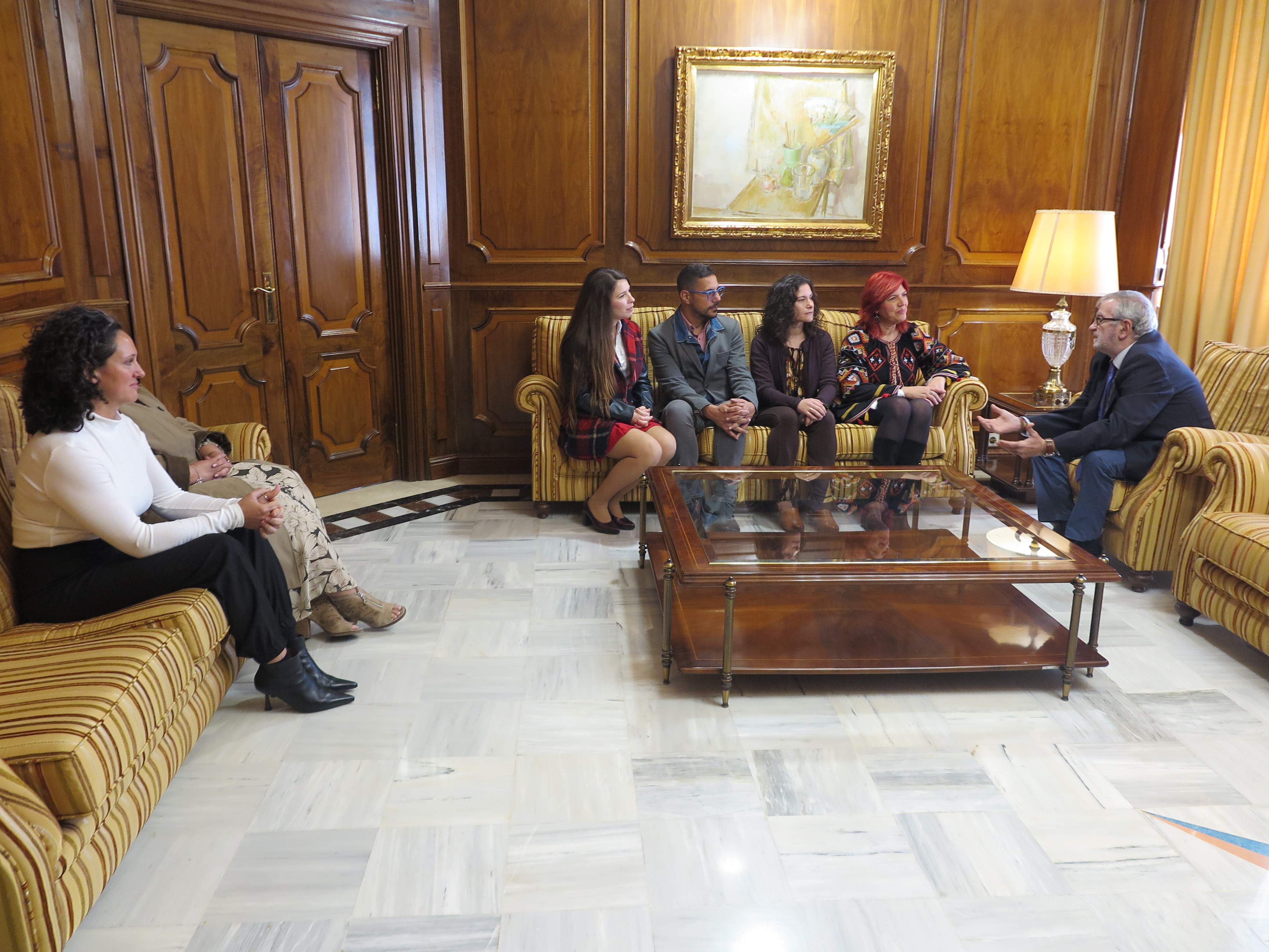 El presidente de la Asamblea recibe a la nueva Junta Directiva del Colegio Oficial de Enfermería de la Región de Murcia