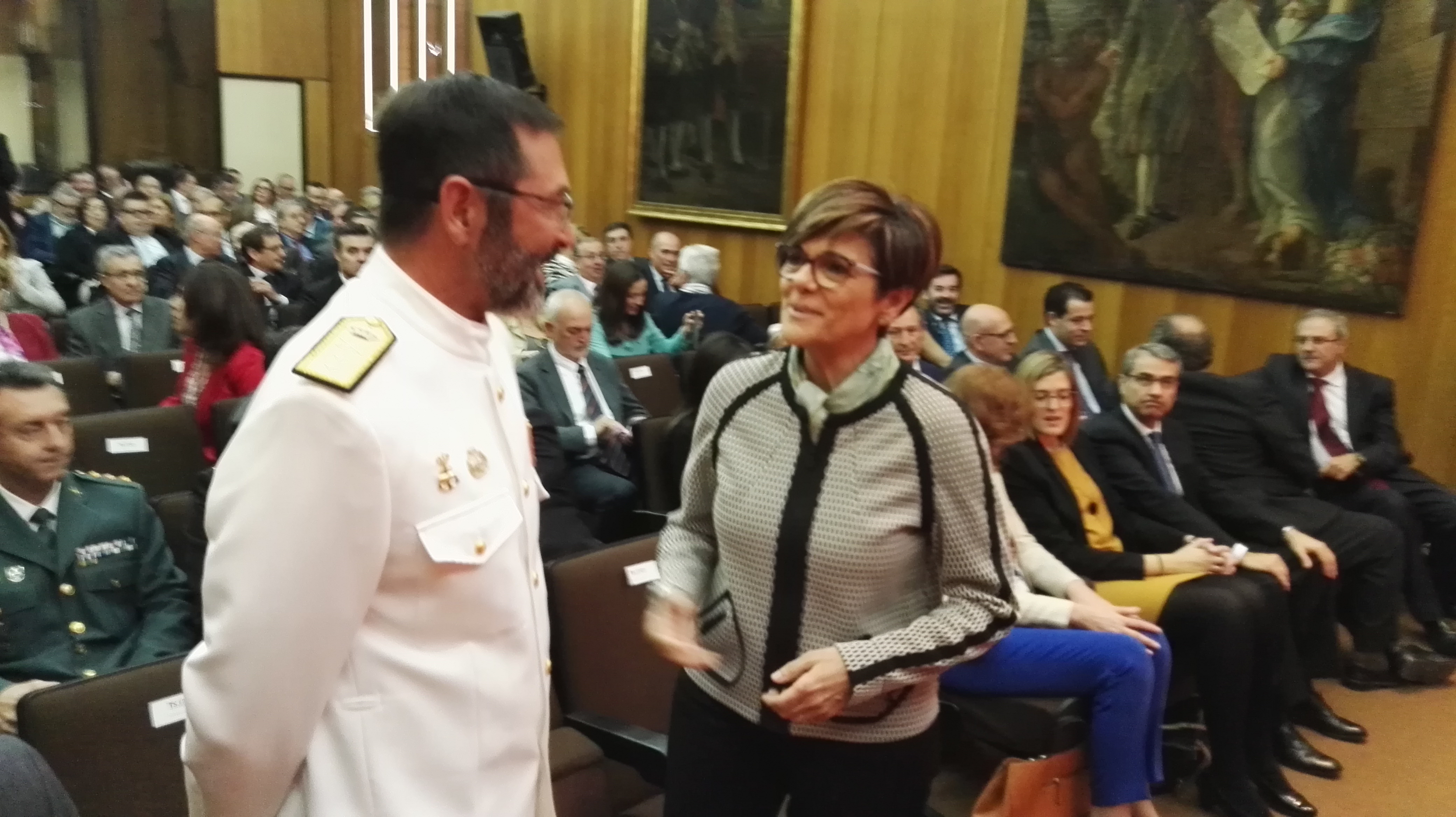 Larrosa Amante toma posesión