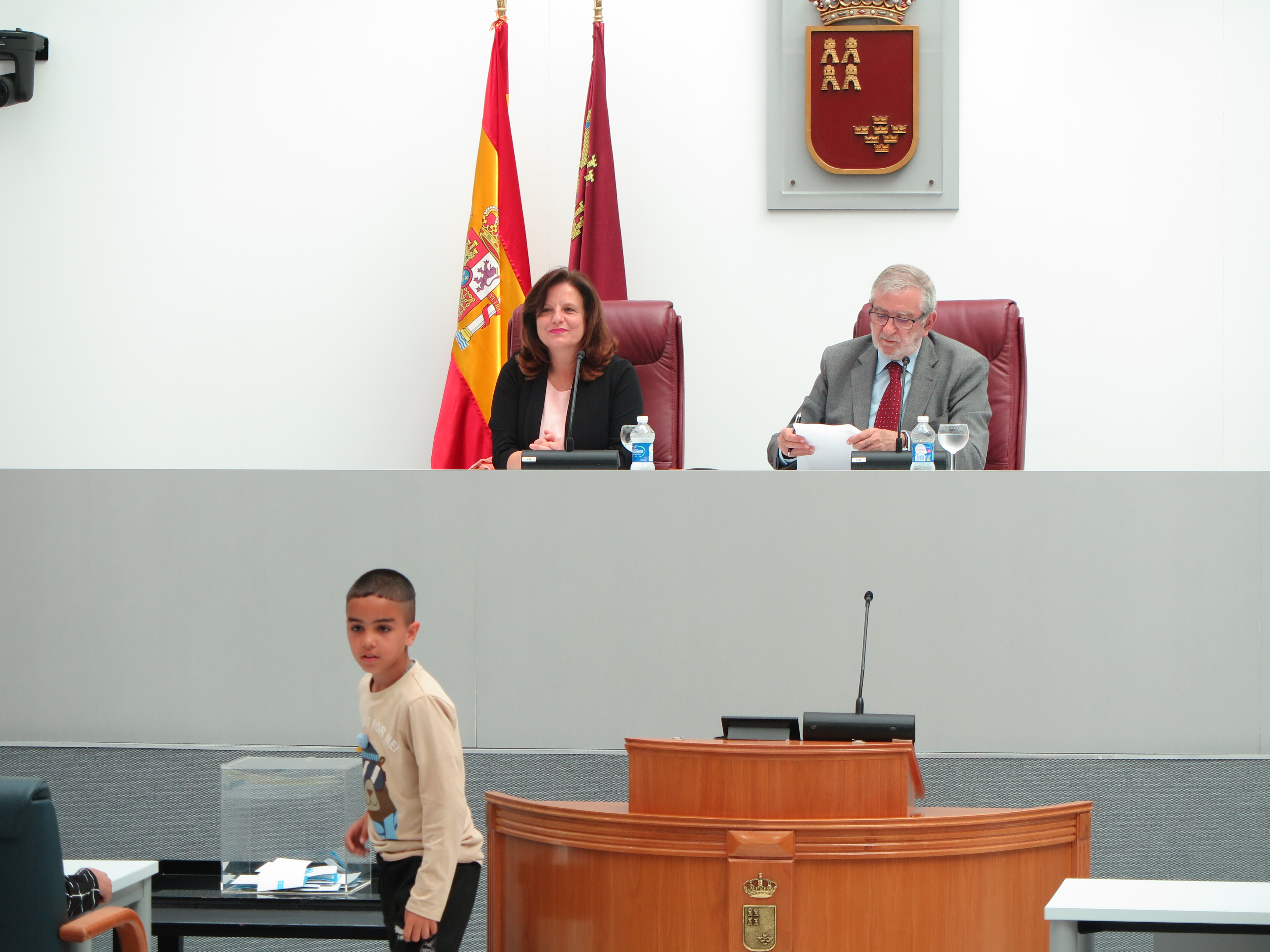 Pleno Infantil de Aldeas Infantiles SOS en la Asamblea Regional de Murcia