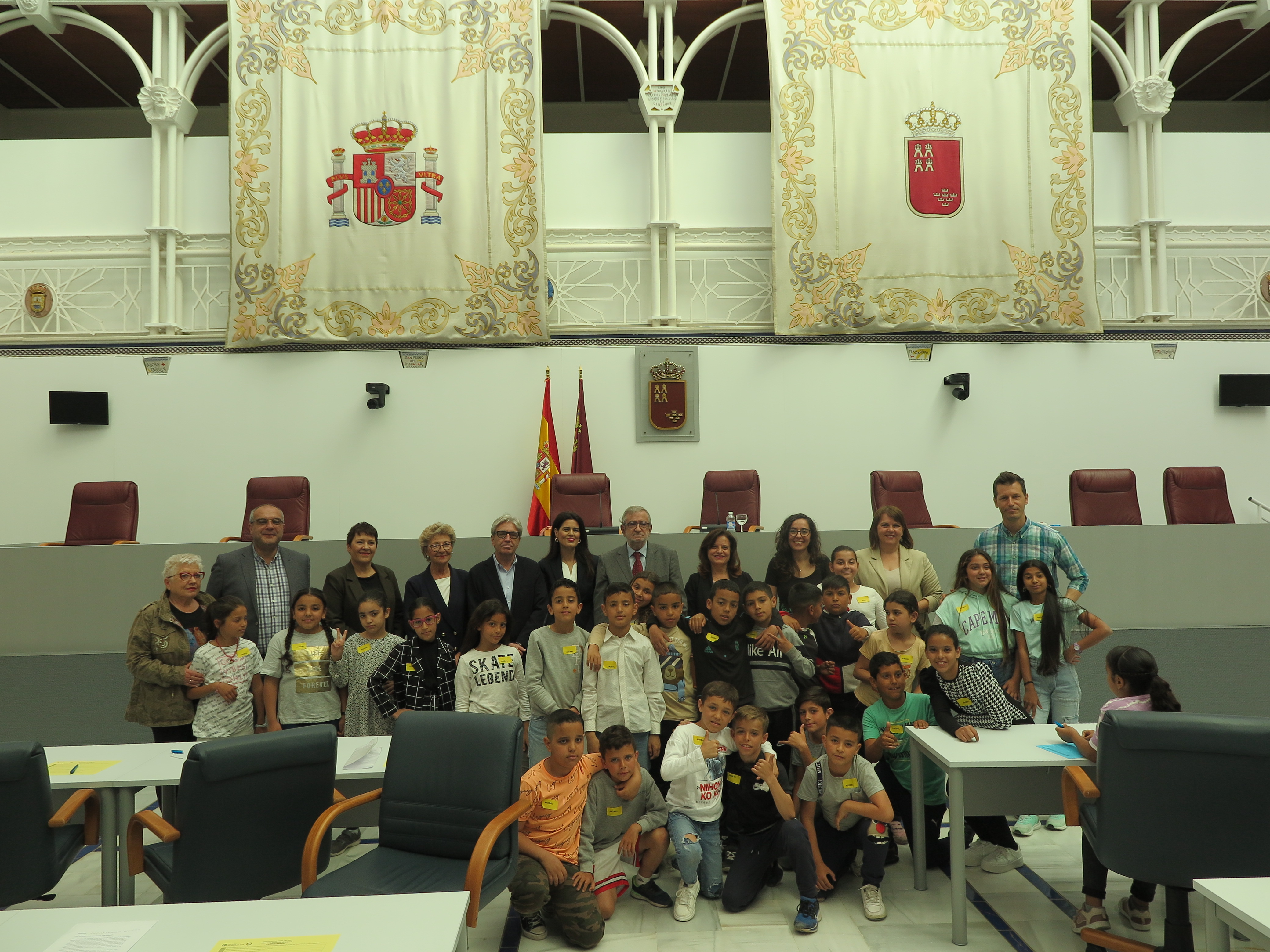 Pleno Infantil de Aldeas Infantiles SOS en la Asamblea Regional de Murcia