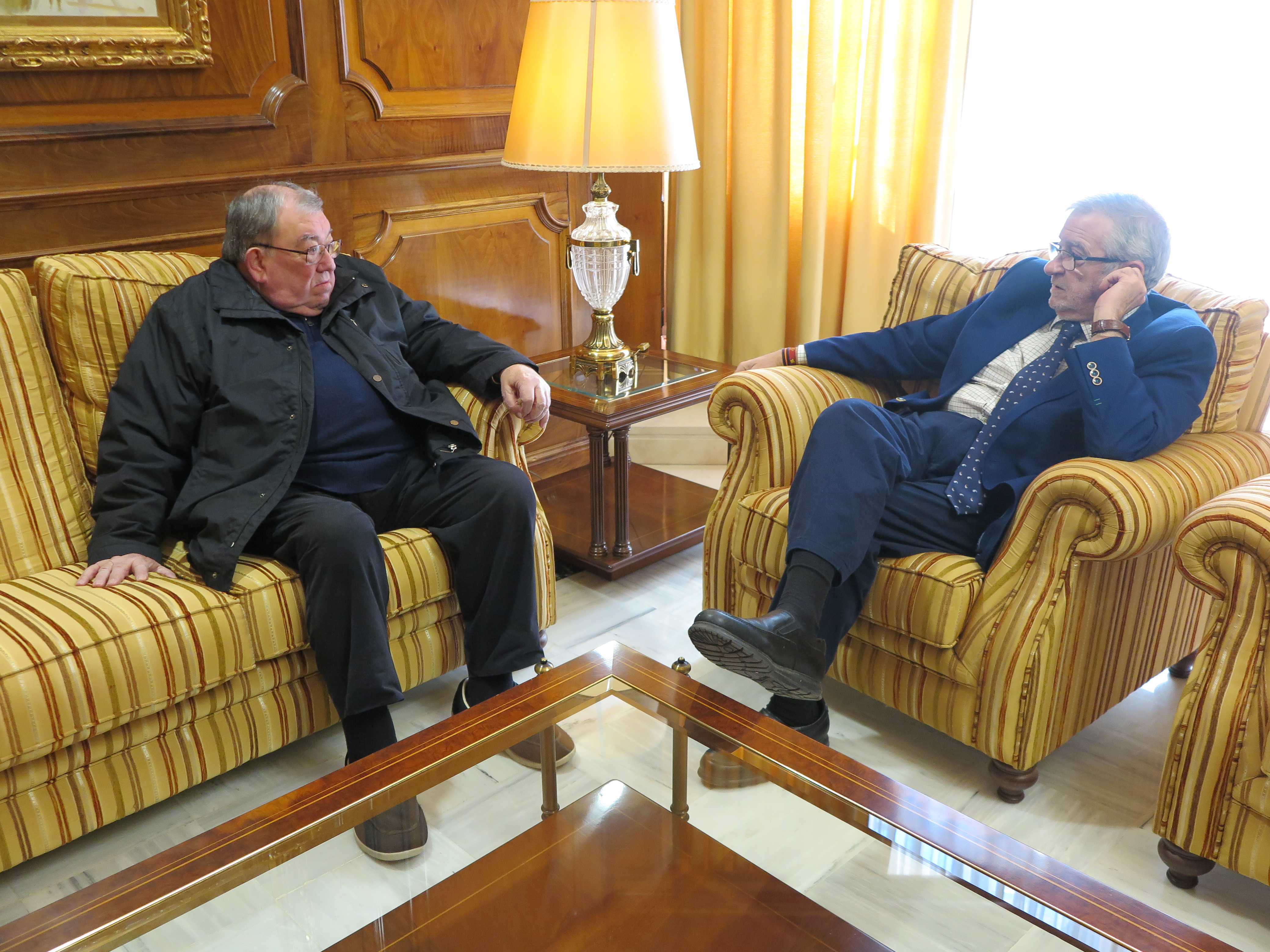 Un momento de la reunión entre Alberto Requena y Alberto Castillo