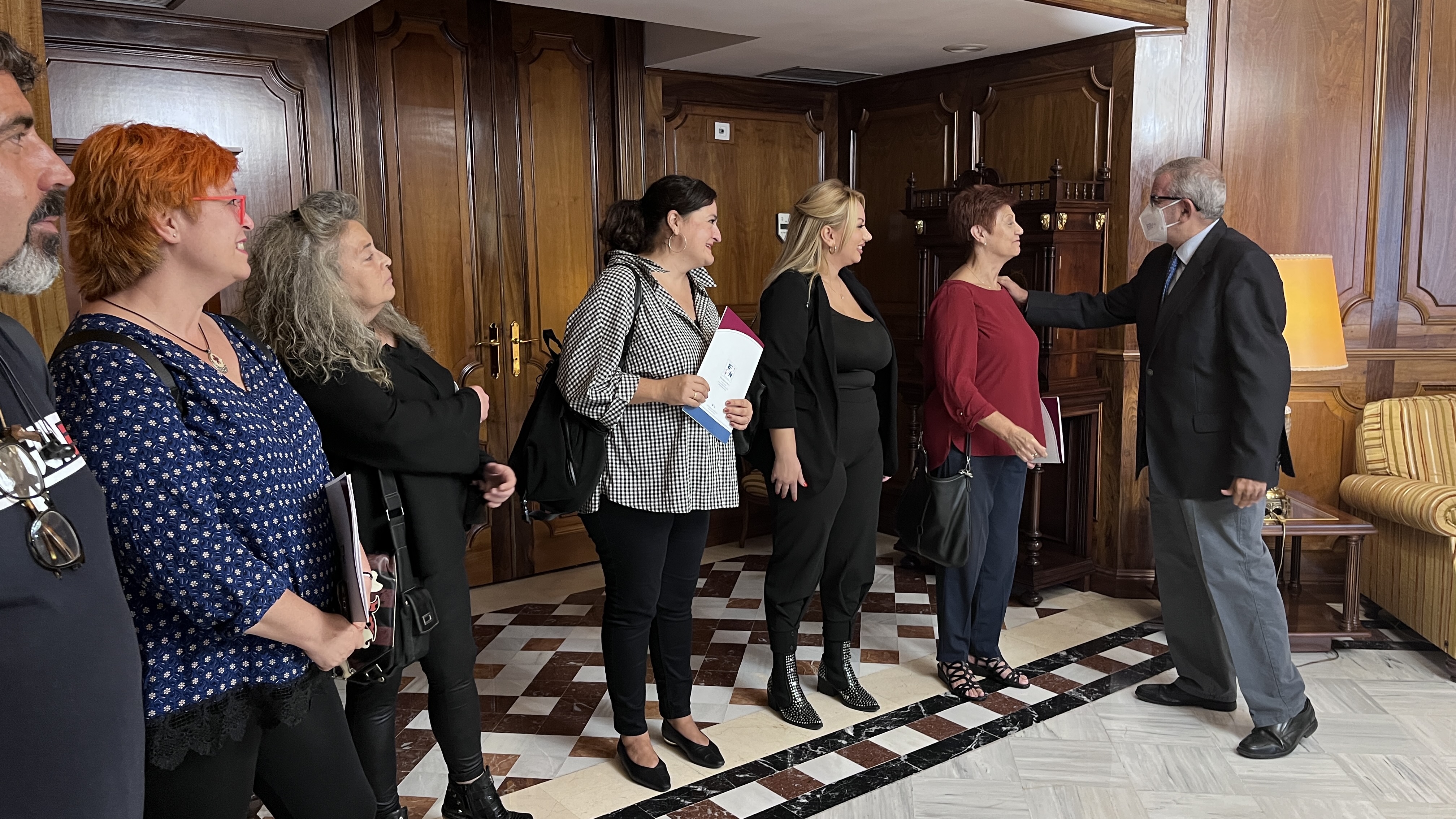 La EAPN RM se reúne con el presidente de la Asamblea Regional, Alberto Castillo
