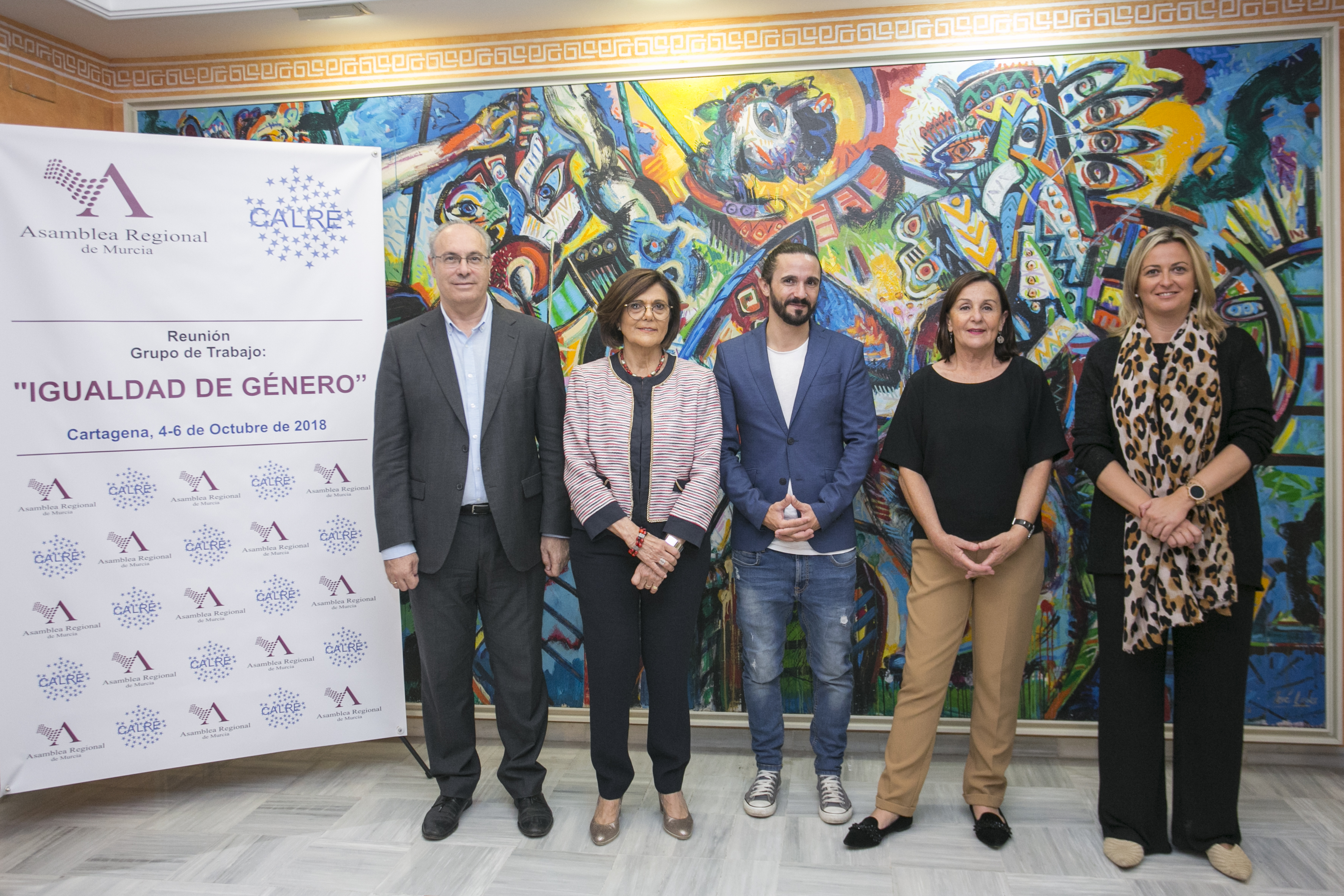 La presidenta de la Asamblea Regional, Rosa Peñalver, y coordinadora del Grupo de Igualdad de Género de CALRE 2018, dará hoy la bienvenida oficial a los presidentes y presidentas de Parlamentos autonómicos que participan en la reunión de trabajo