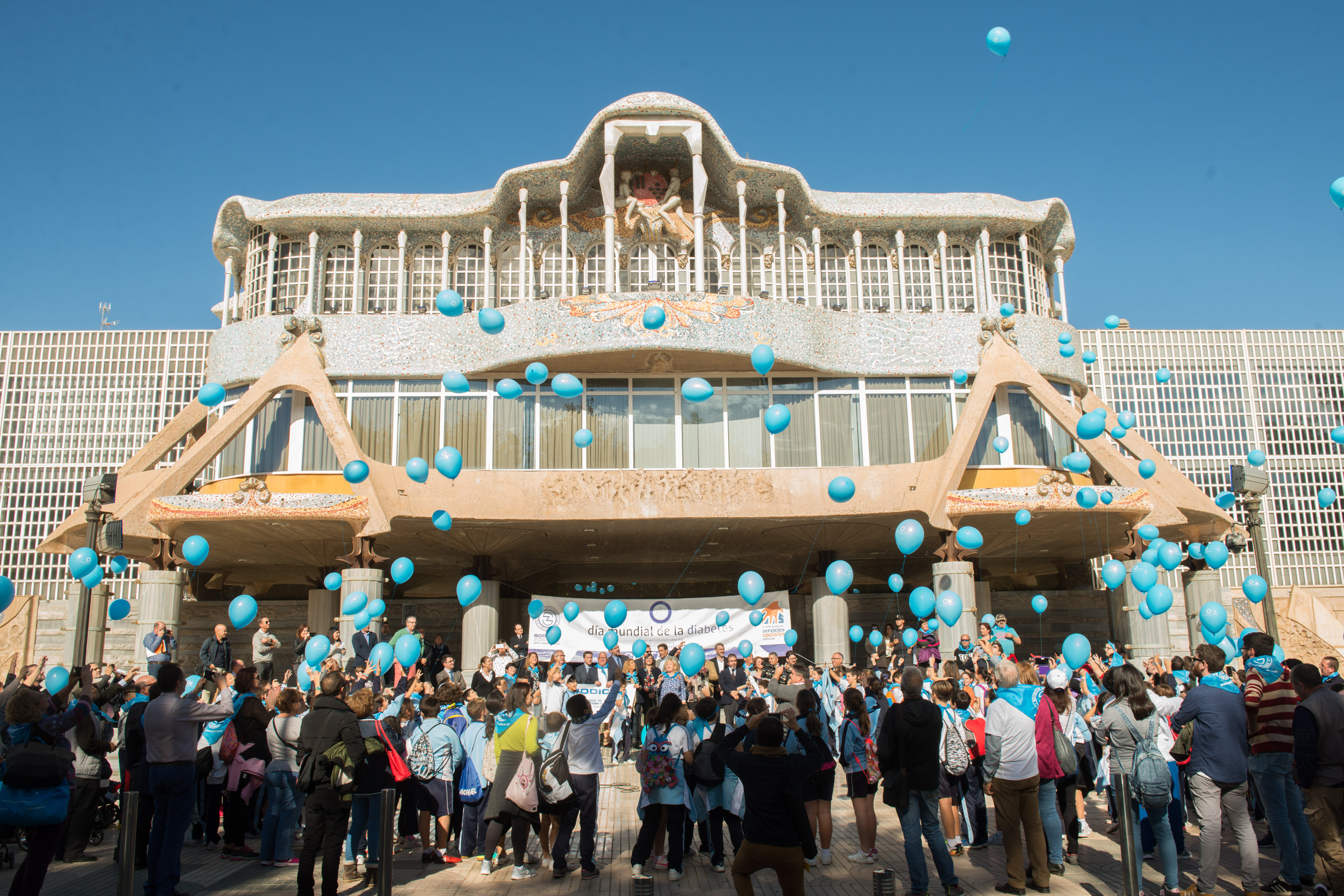 La Asamblea Regional se ha sumado a la celebración del Día Mundial de la Diabetes