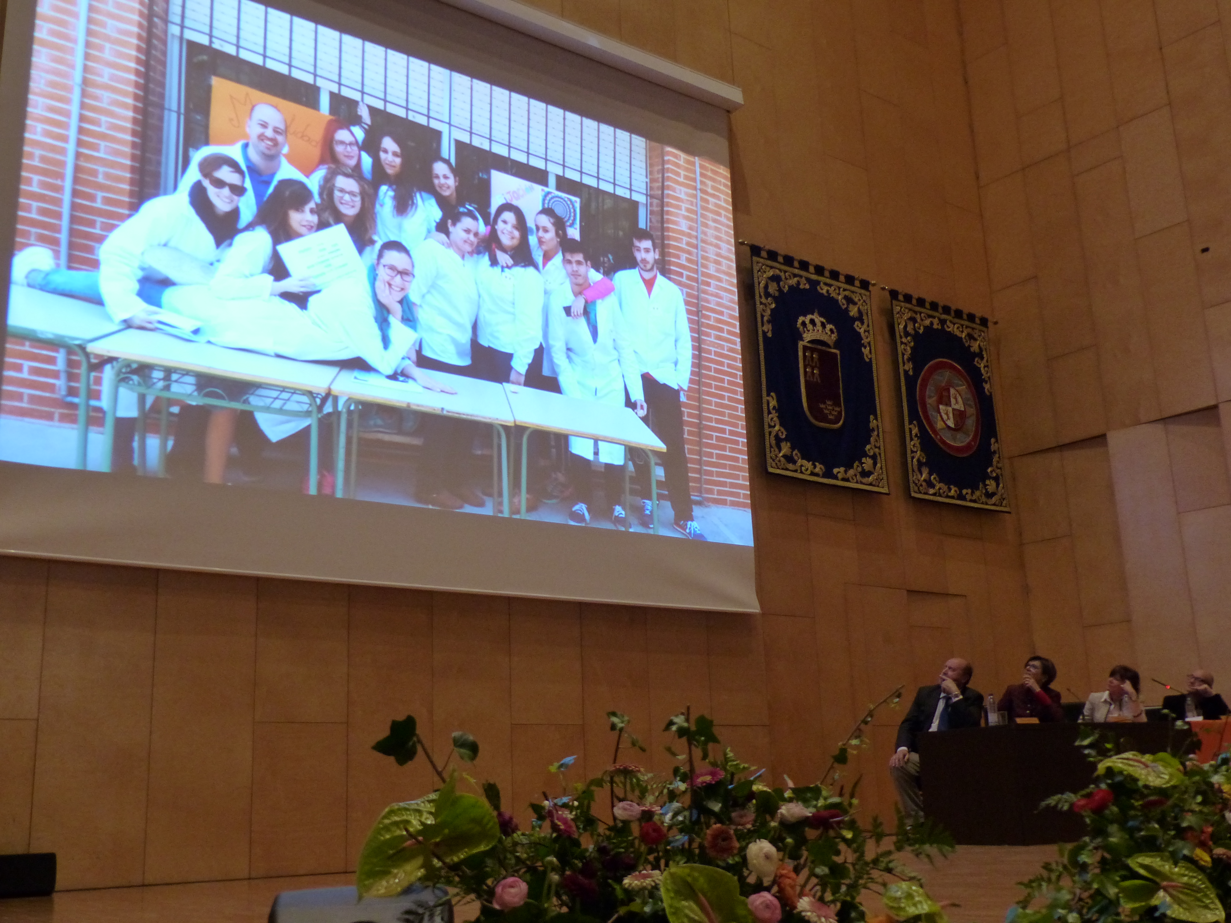 Rosa Peñalver ha amadrinado la graduación de nueve ciclos formativos de IES Politécnico