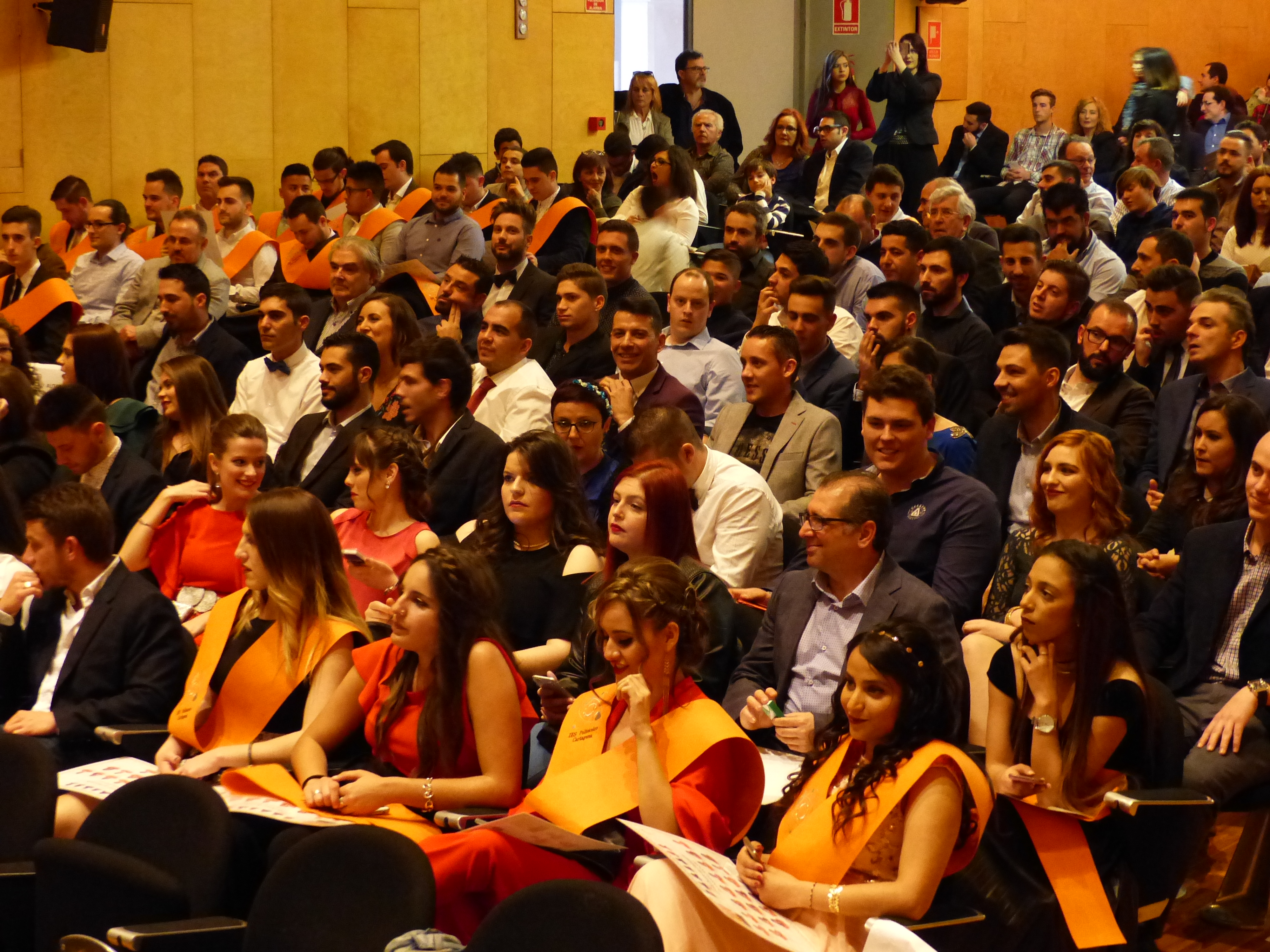 Rosa Peñalver ha amadrinado la graduación de nueve ciclos formativos de IES Politécnico
