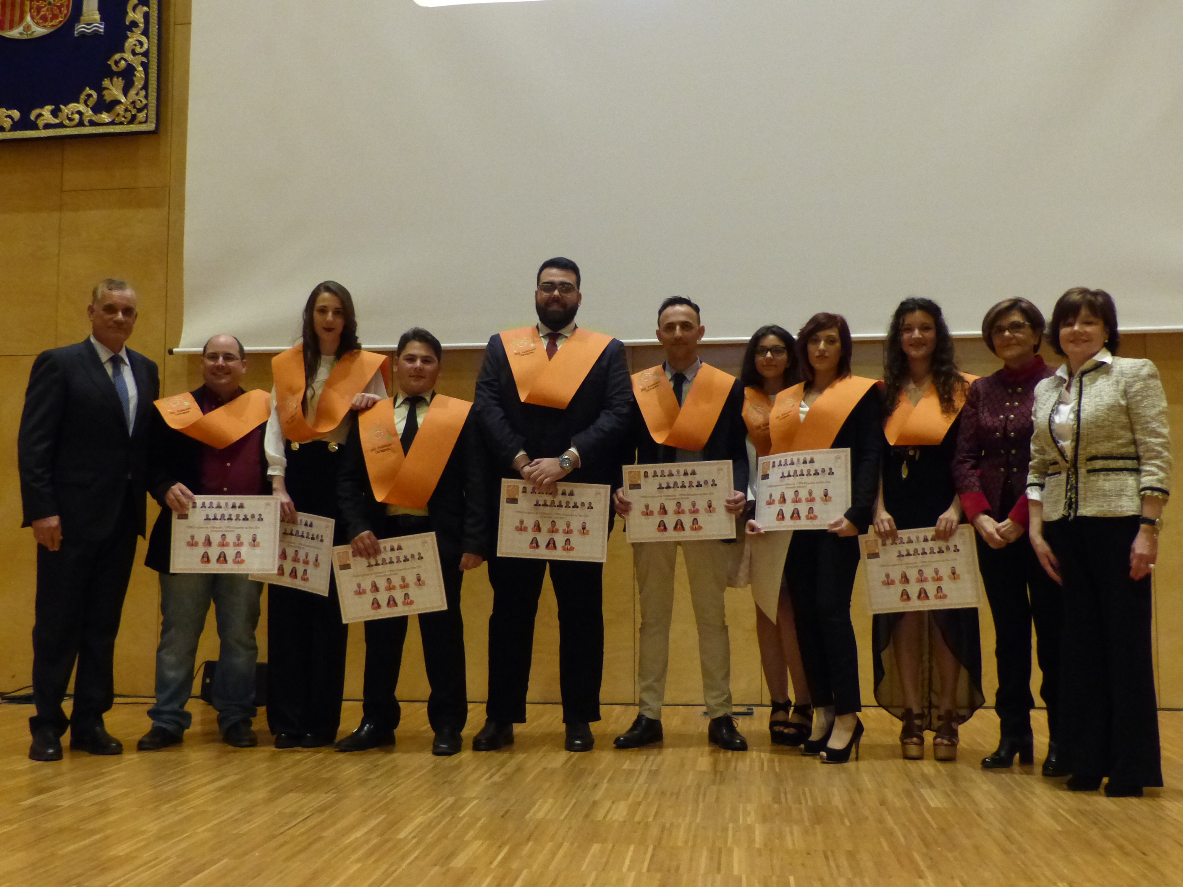 Rosa Peñalver ha amadrinado la graduación de nueve ciclos formativos de IES Politécnico