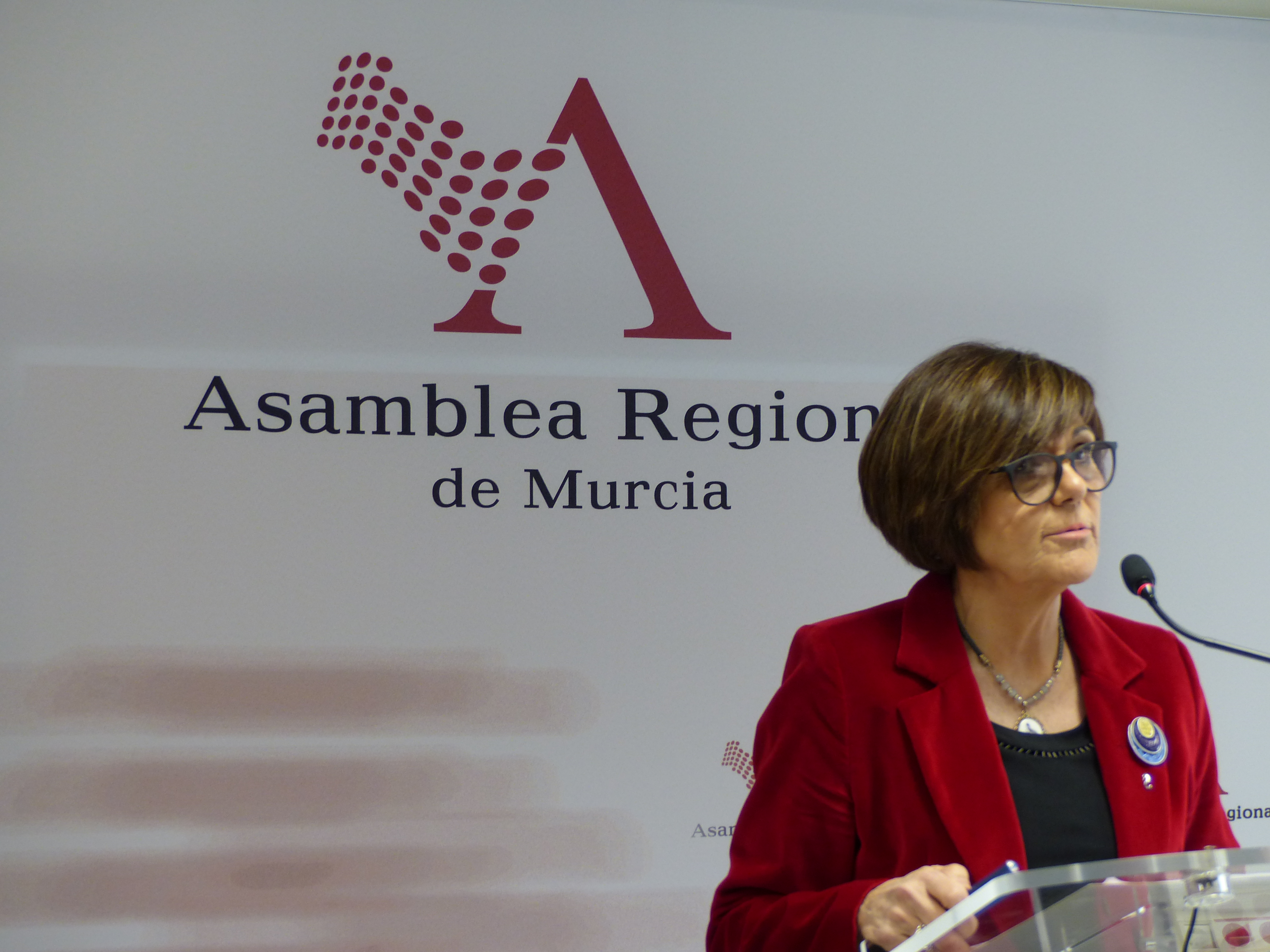 La presidenta de la Asamblea Regional de Murcia, Rosa Peñalver